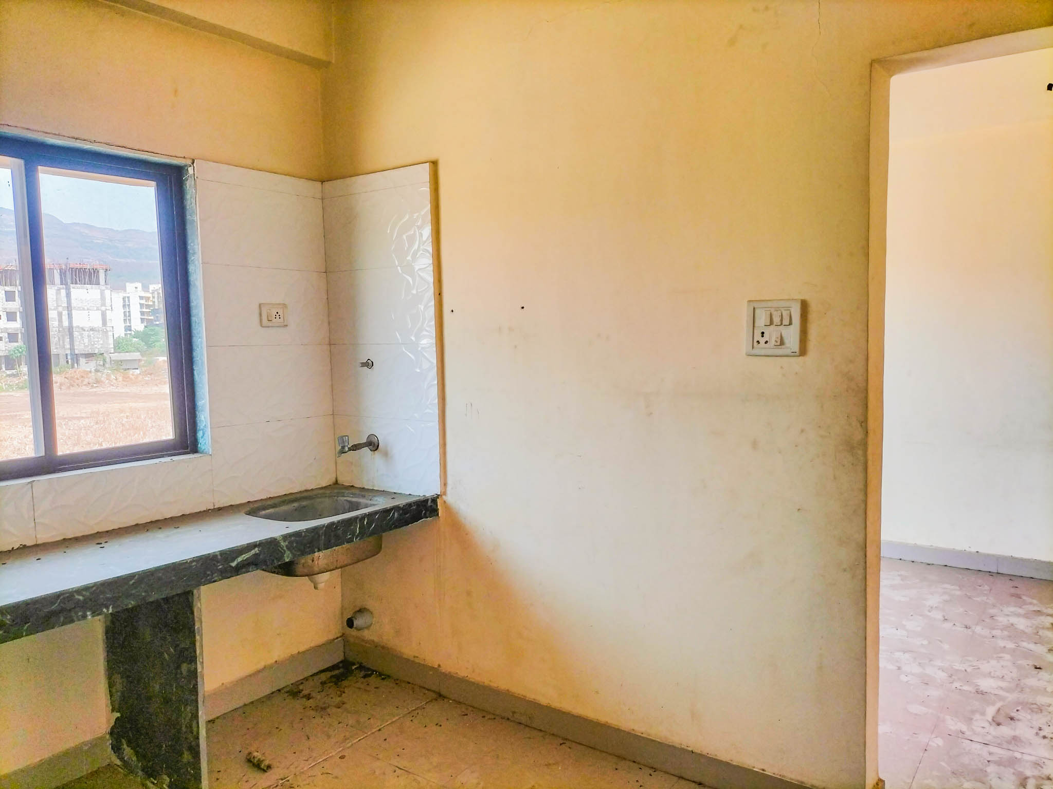 Flat for Sale in LOWJEE, KHOPOLI, Khapoli — photo 11