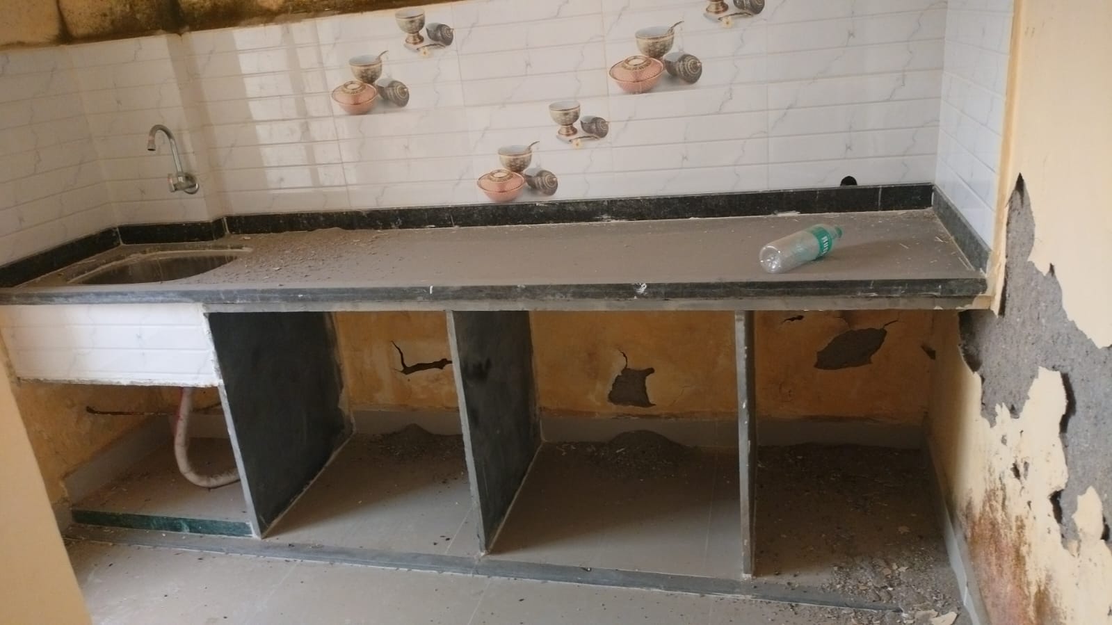 Flat for Sale in AT DHAMOTE KARJAT, Karjat — photo 6