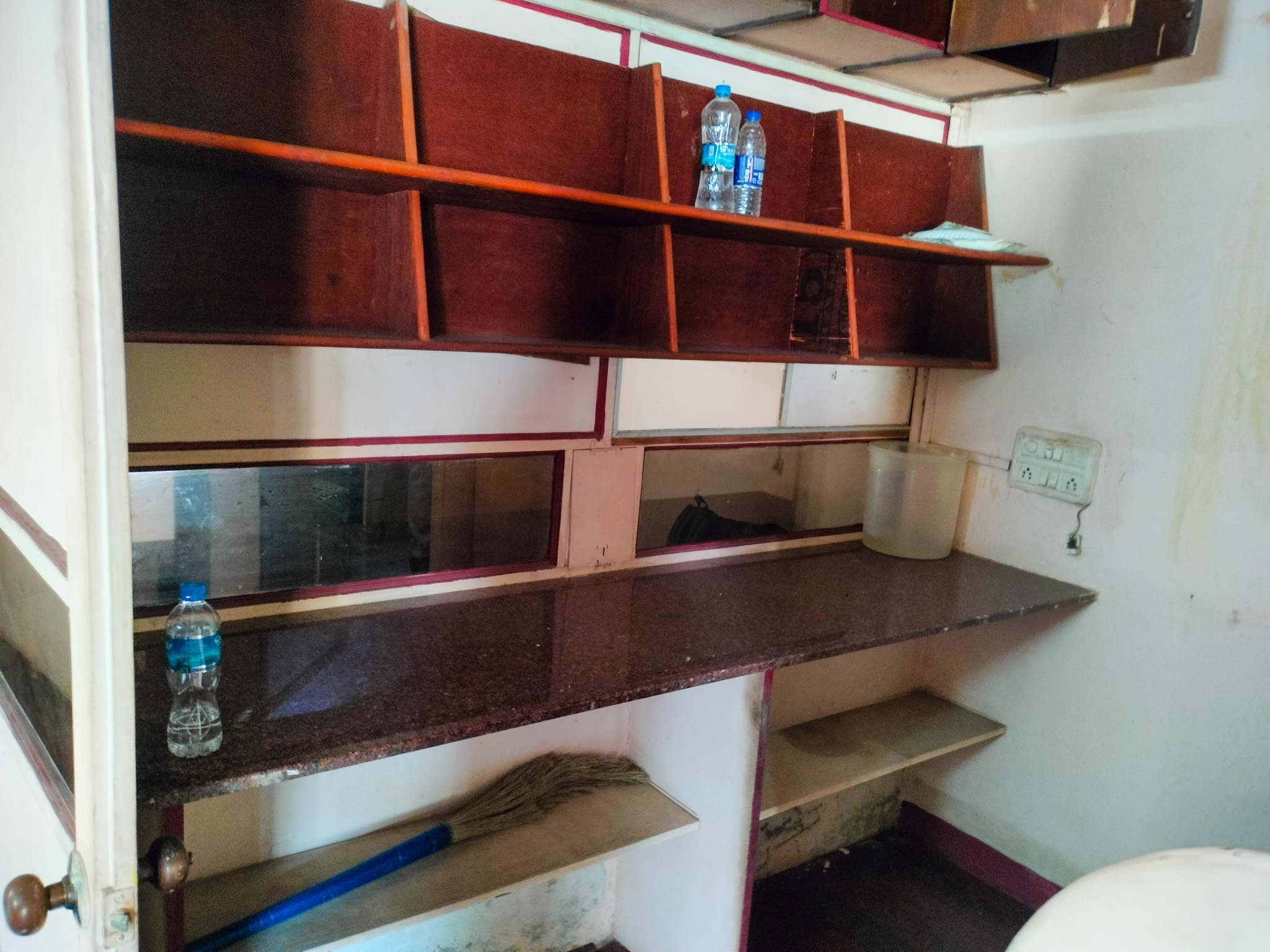 Flat for Sale in Chowk — photo 3