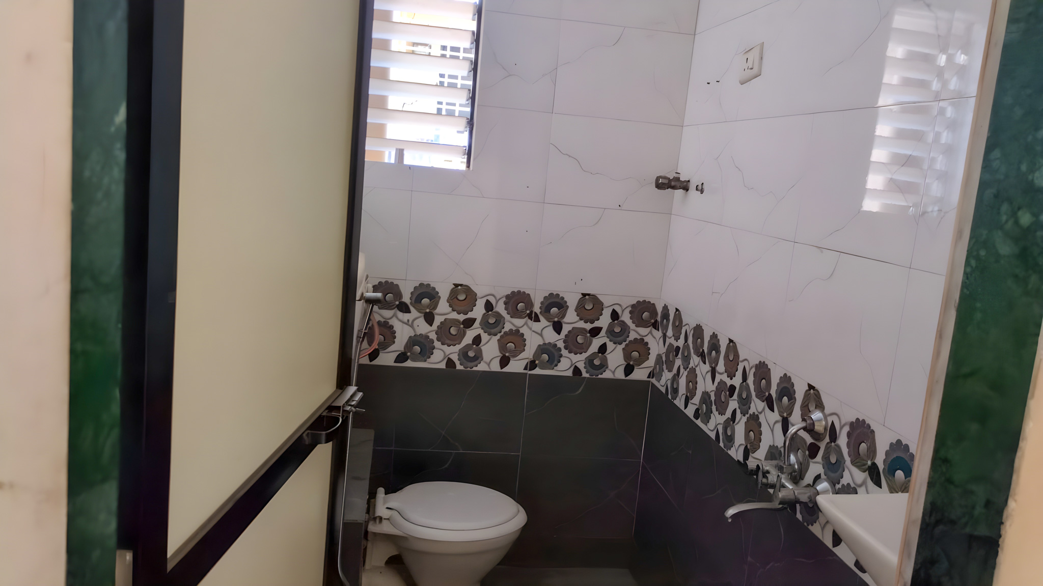 Flat for Sale in Chowk — photo 6