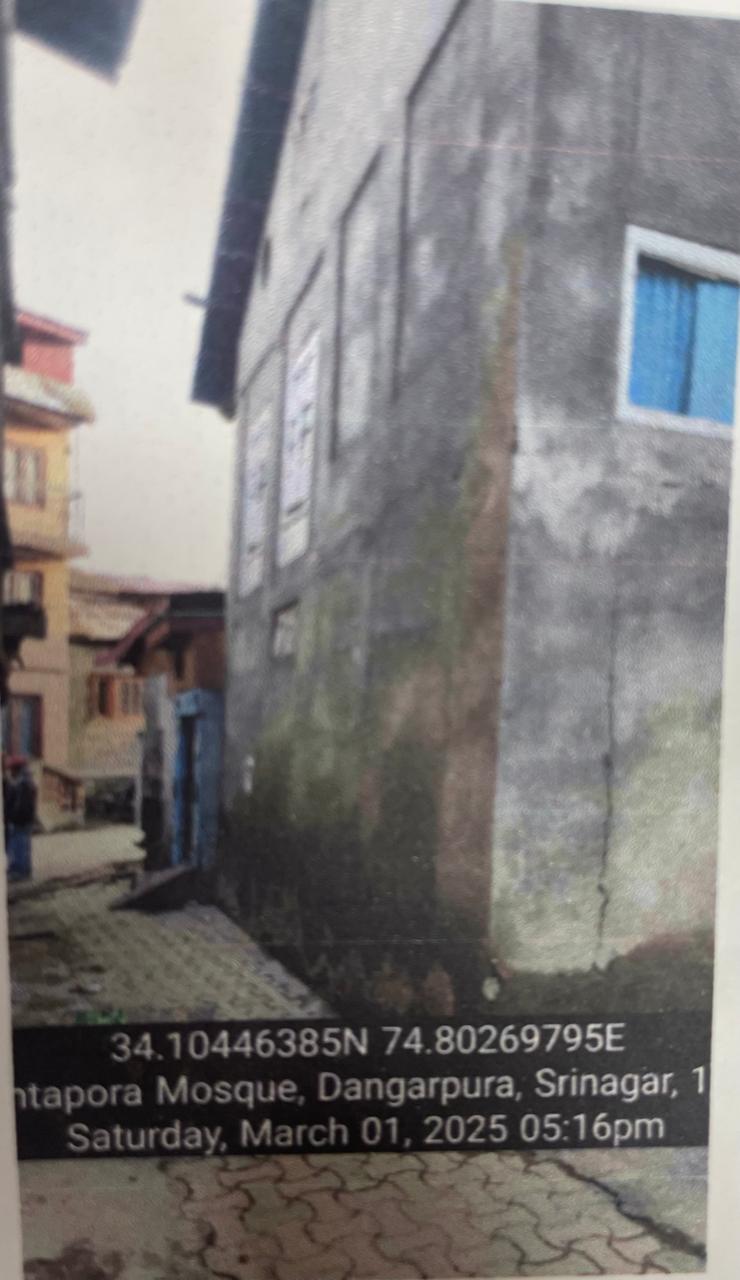 Individual House for Sale in wanatpora dangerpora nawakadal srinagar, Srinagar — photo 1