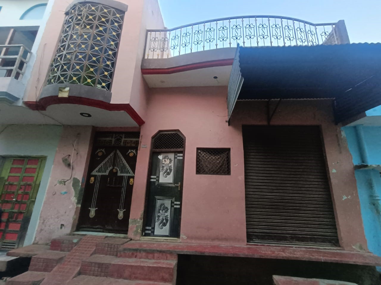 Individual House for Sale in Chandausi — photo 1