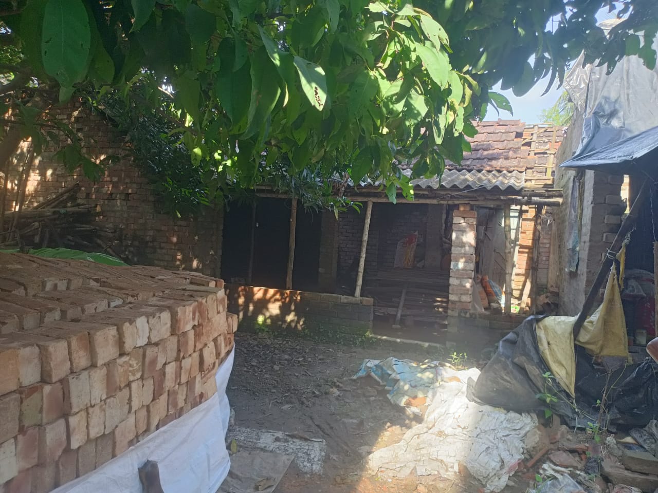 Individual House for Sale in NEAR BOROPUKUR TOLA MORH AT JAFARPUR, Ajodhyanagar — photo 1