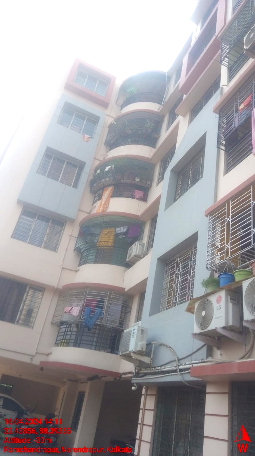Flat for Sale in Kolkata — photo 1