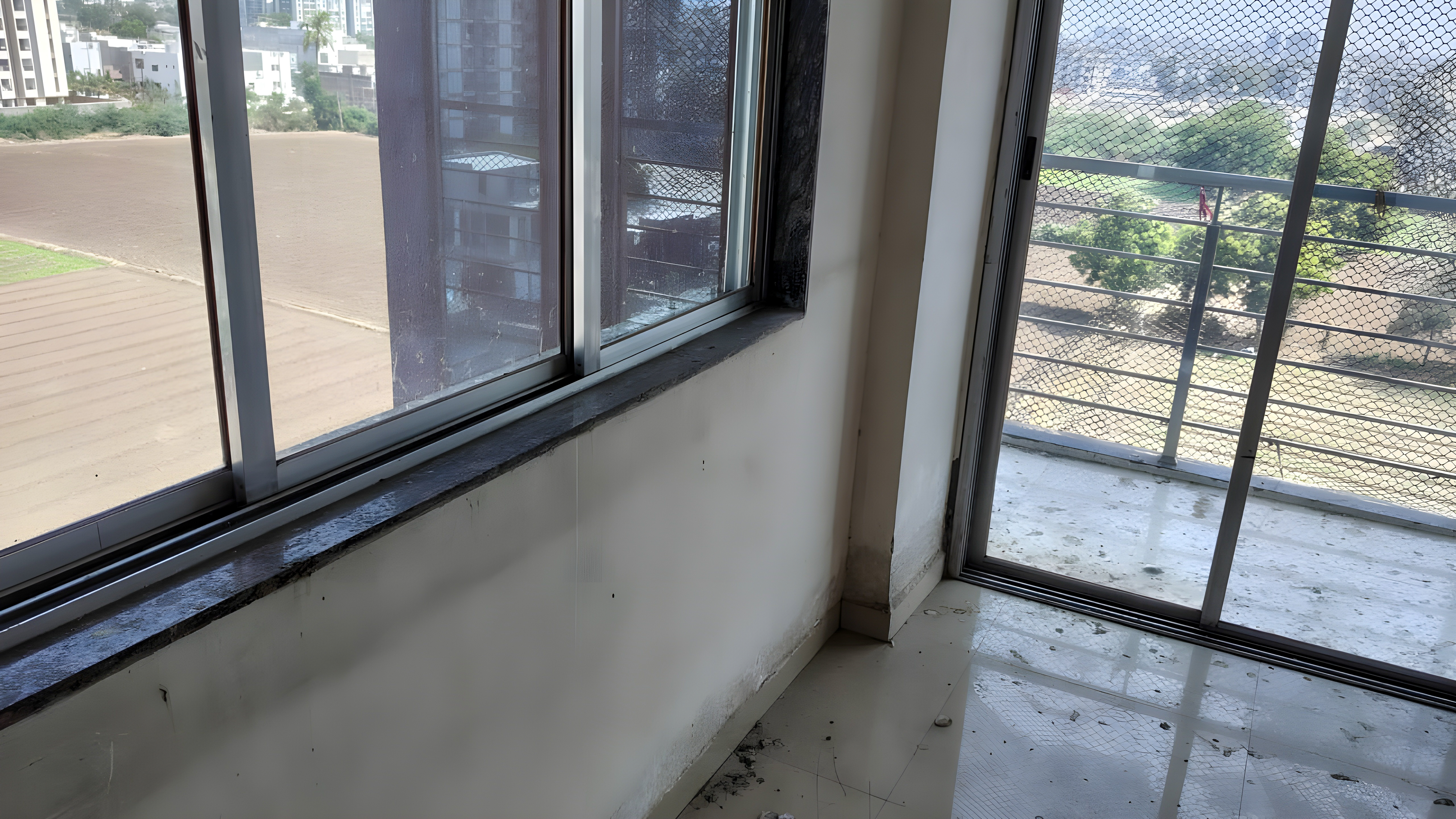 Flat for Sale in Surat — photo 9