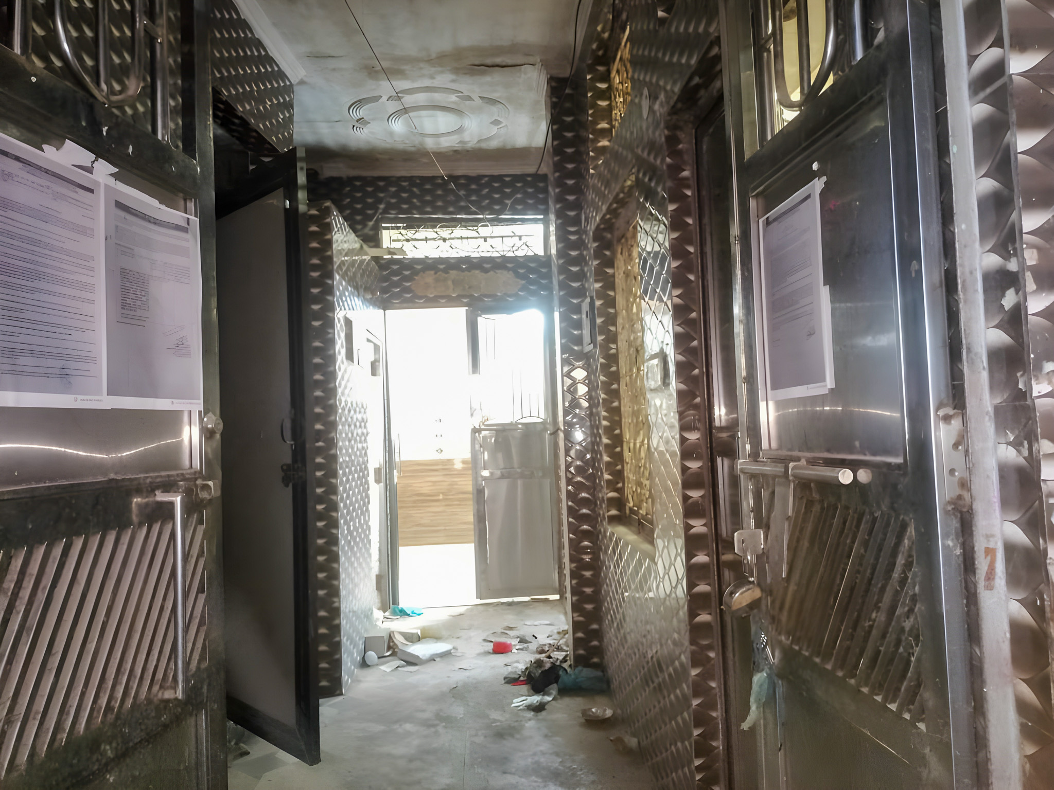 Flat for Sale in New Delhi — photo 3