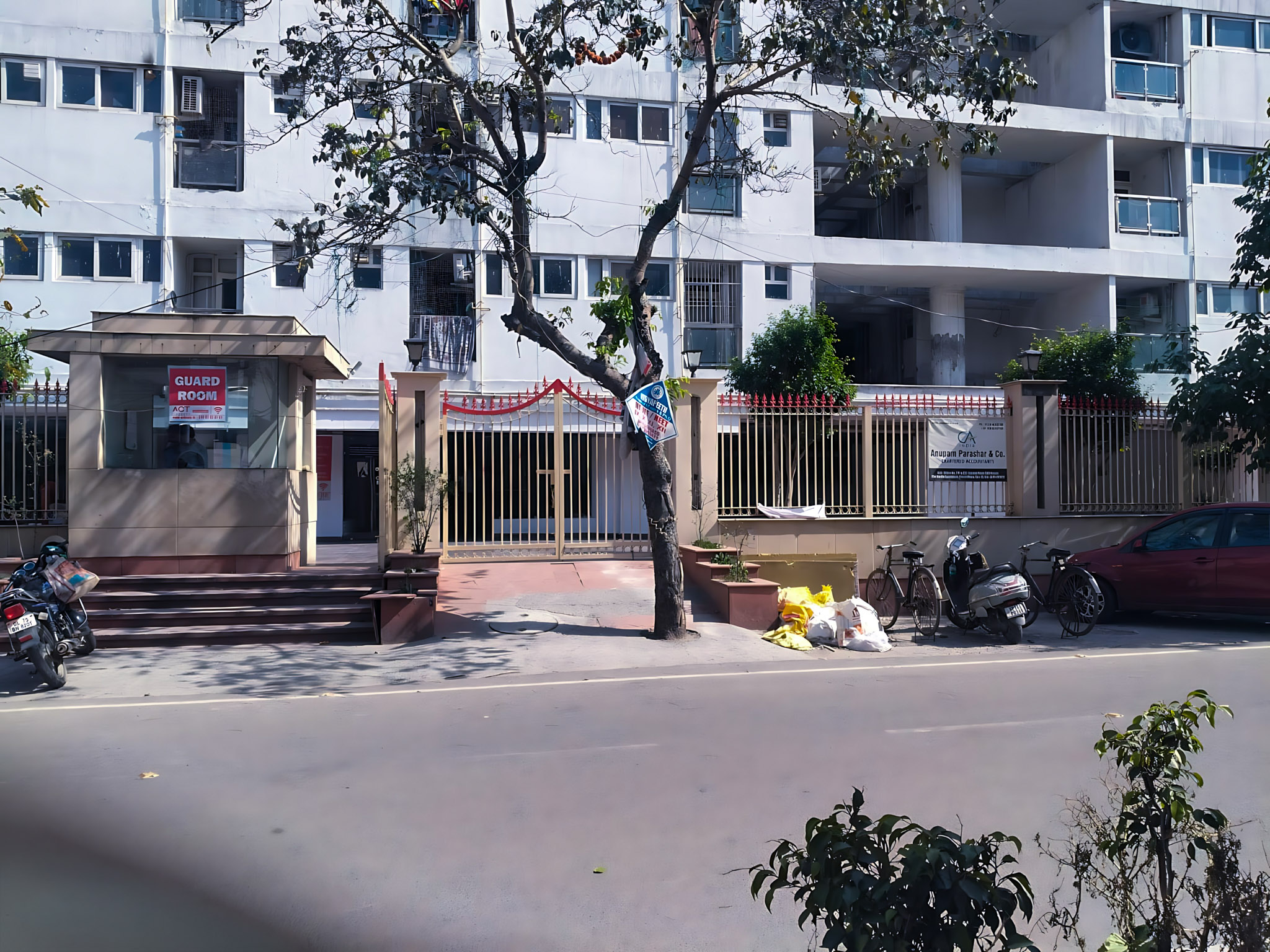 Flat for Sale in na, GOOD, Ghaziabad — photo 4