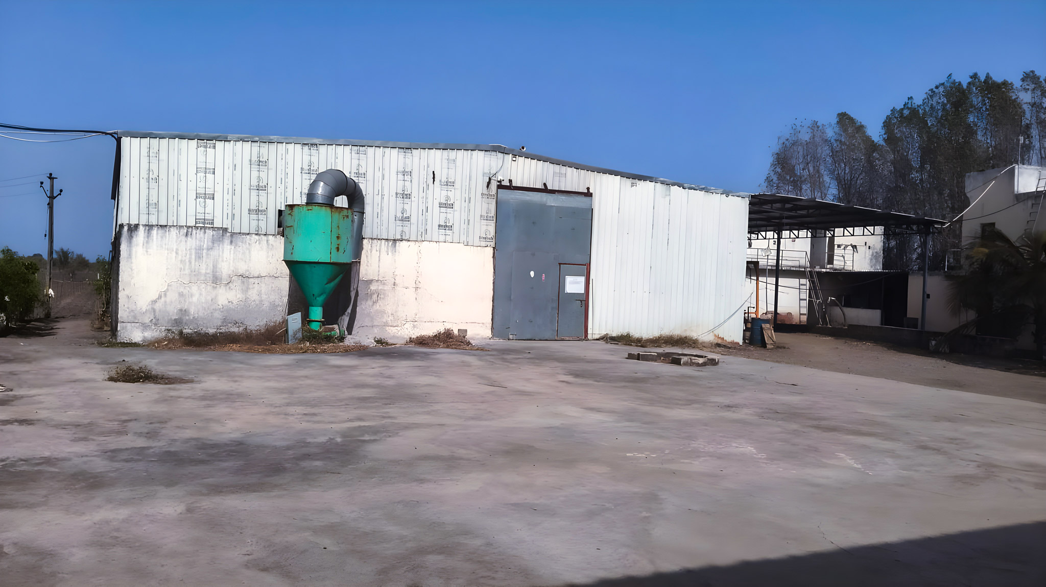 Industrial Plot with Factory Building for Sale in Malvan, Amreli, motaankadia — photo 14