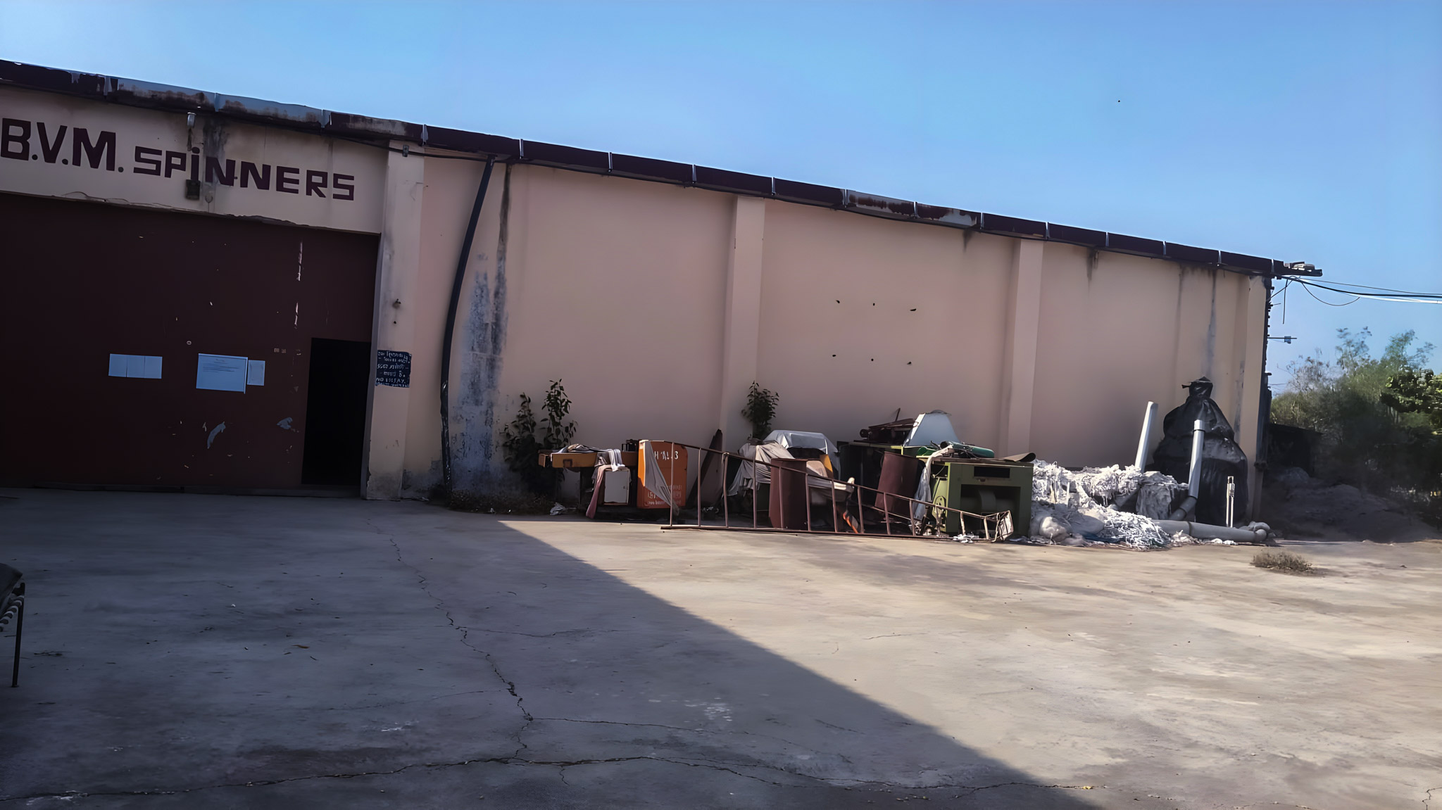 Industrial Plot with Factory Building for Sale in Malvan, Amreli, motaankadia — photo 15