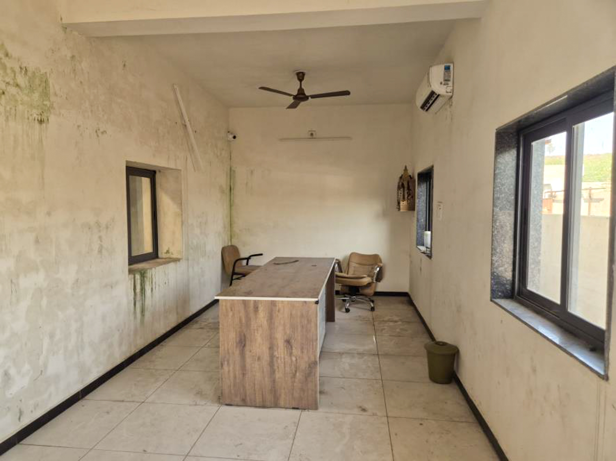 Shed with Plant and Machinery for Sale in NEAR BAMANBORE GIDC, Bamanbor Industrial Estate — photo 9