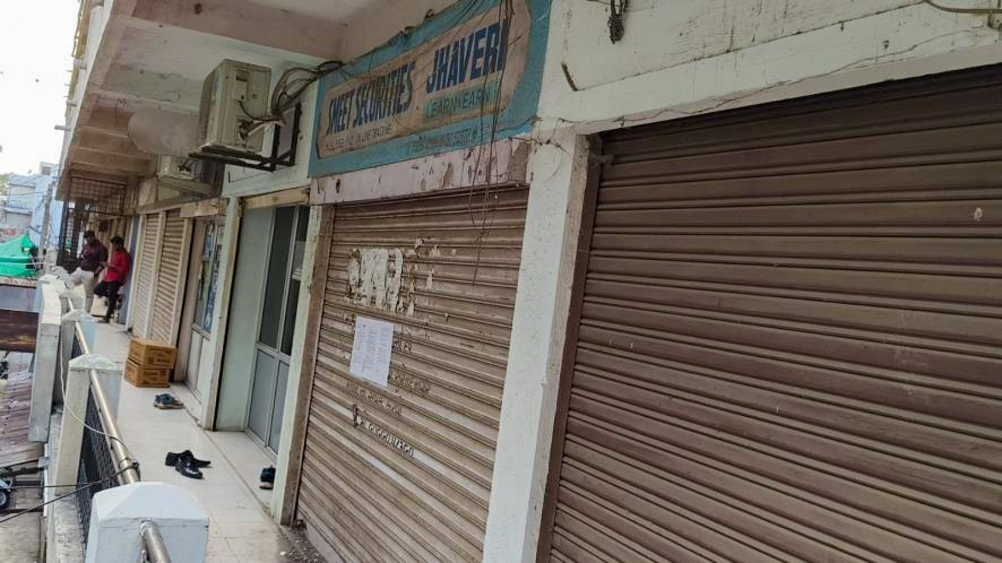 Shops for Sale in mahavir complex, mehta market surendranagar, Surendranagar — photo 6