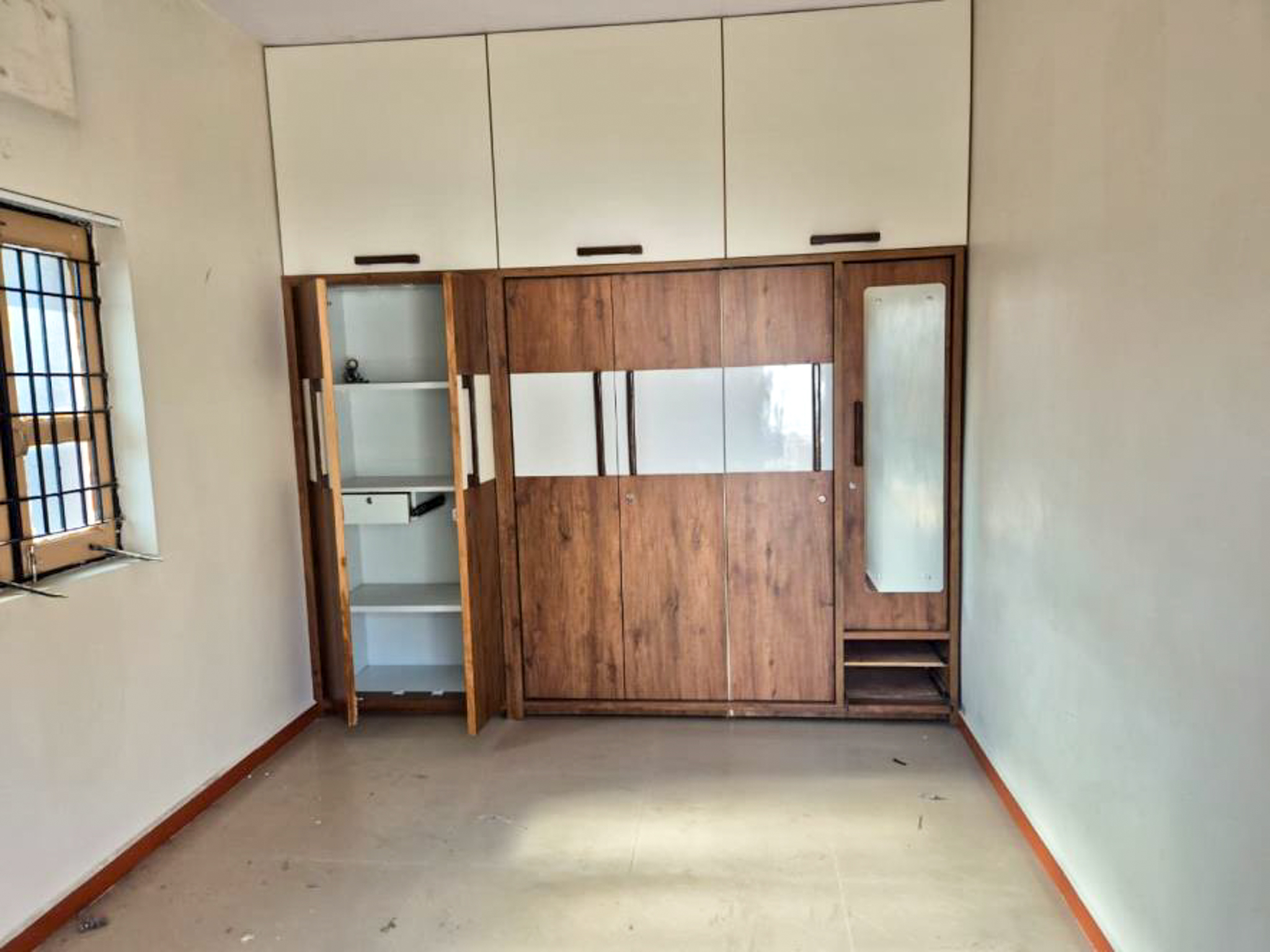 Shed with Plant and Machinery for Sale in BAMANBORE GIDC, Bamanbor Industrial Estate — photo 3