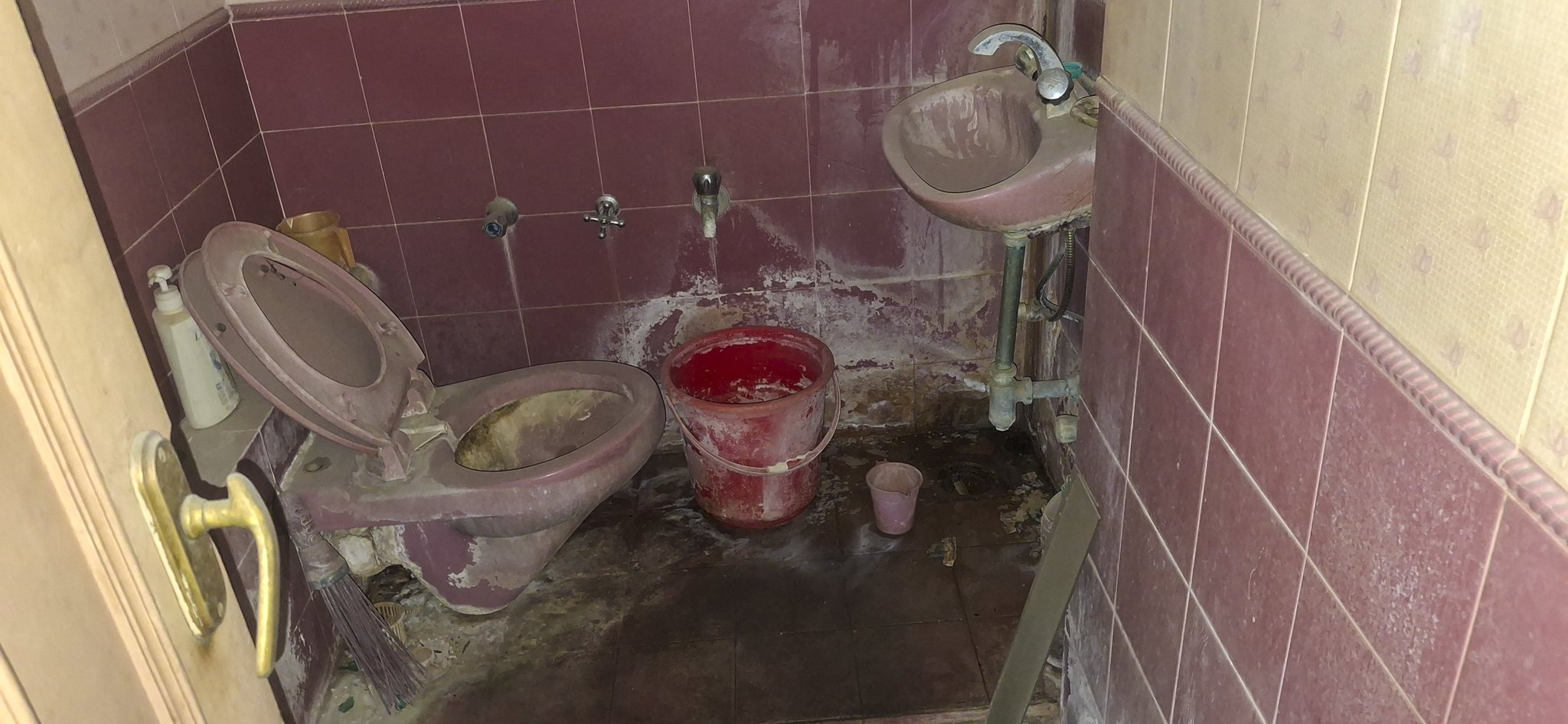 Flat for Sale in Vadodara — photo 5