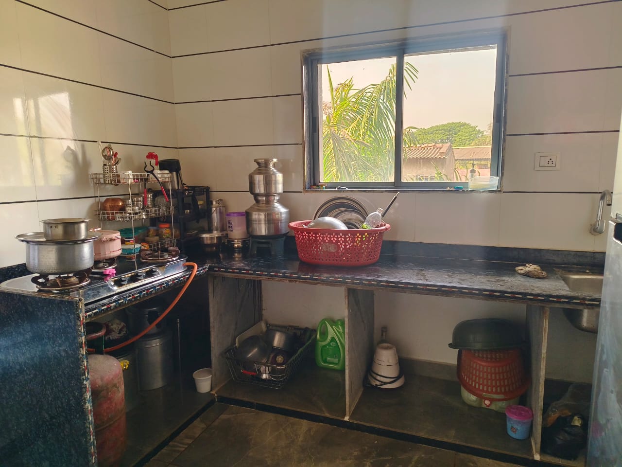 Flat for Sale in Valsad, Valsad — photo 3