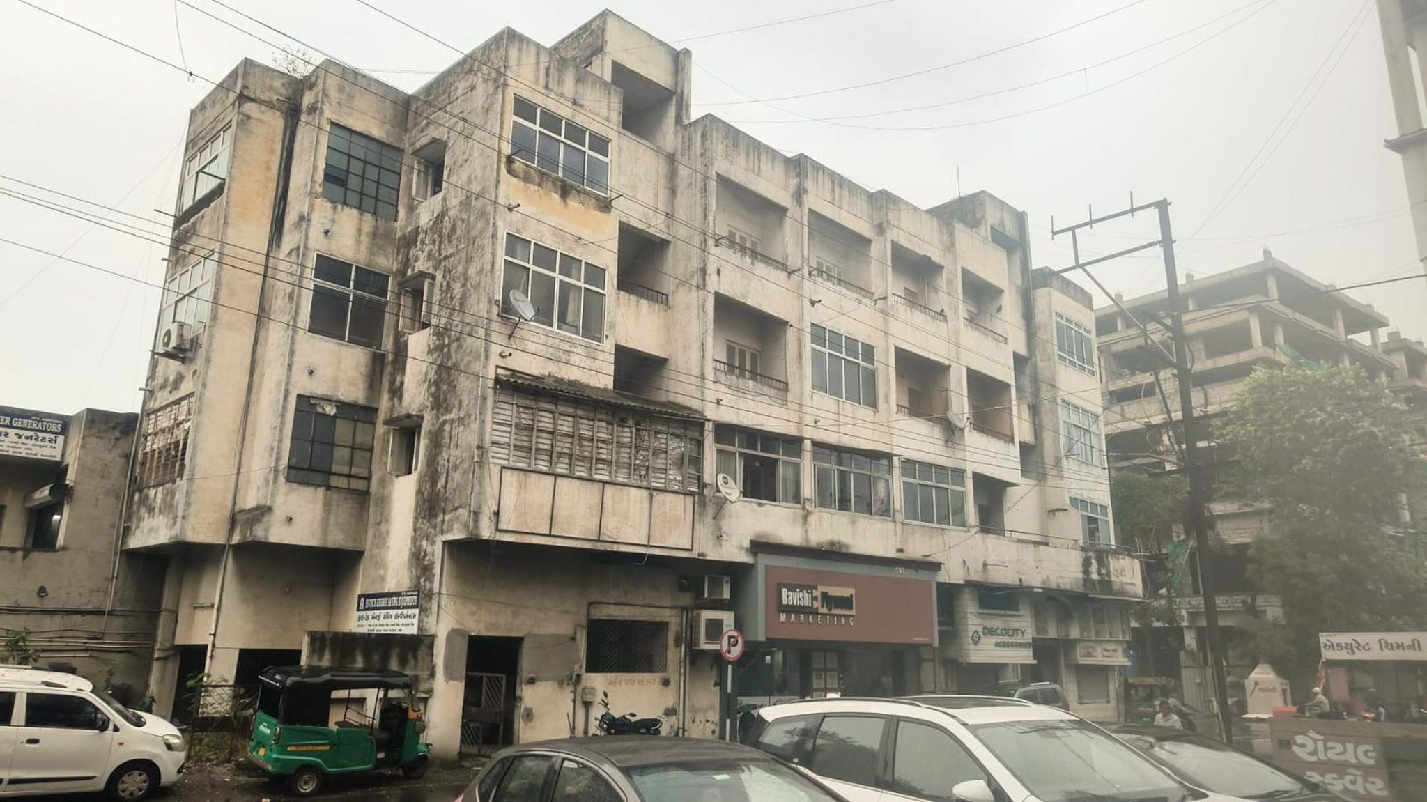 2 BHK Flat for Sale in Anand Mangal Apartment, Urban, Rajkot — photo 7
