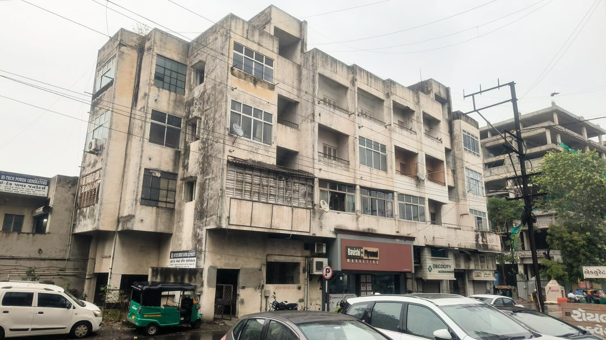 2 BHK Flat for Sale in Anand Mangal Apartment, Urban, Rajkot — photo 2