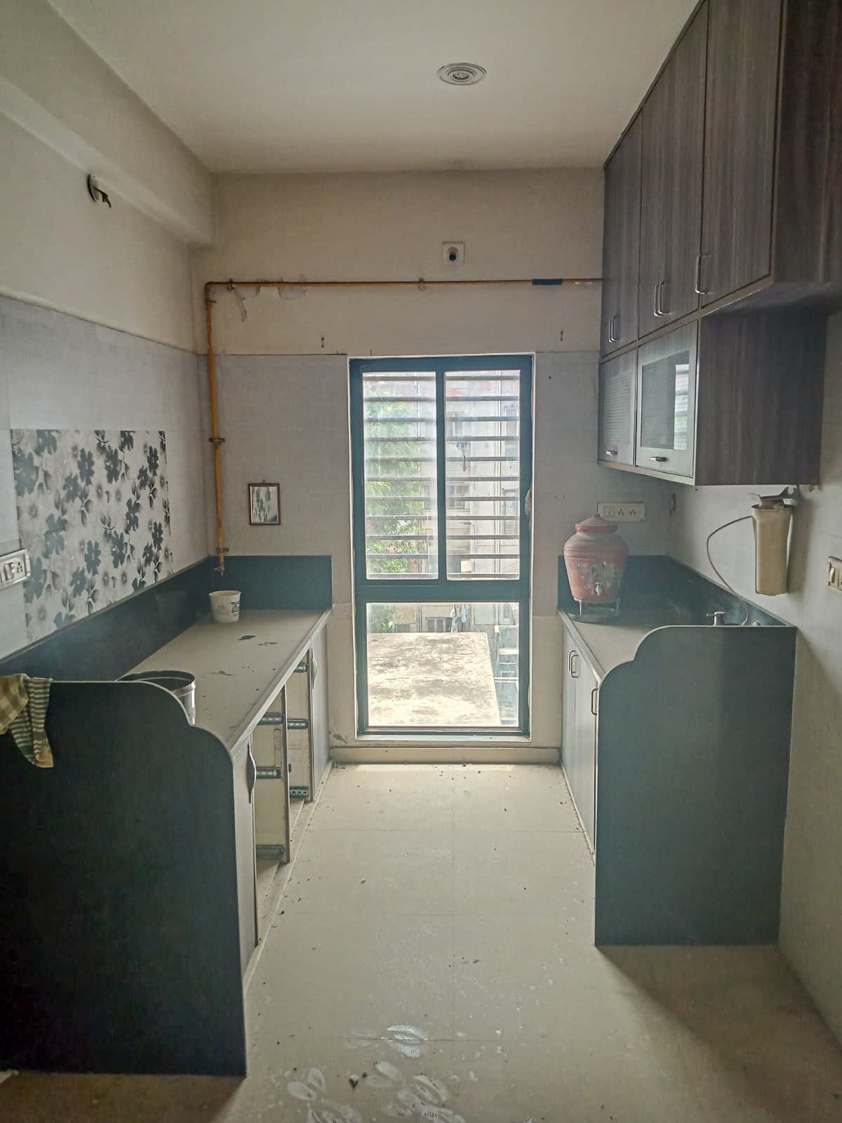 2 BHK Flat for Sale in Silver Spring Apartment, Rajkot, Rajkot — photo 9