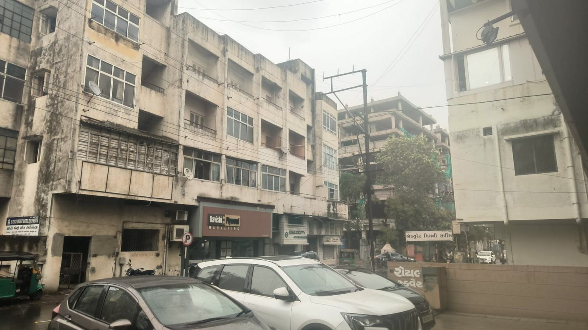 2 BHK Flat for Sale in Anand Mangal Apartment, Urban, Rajkot — photo 6
