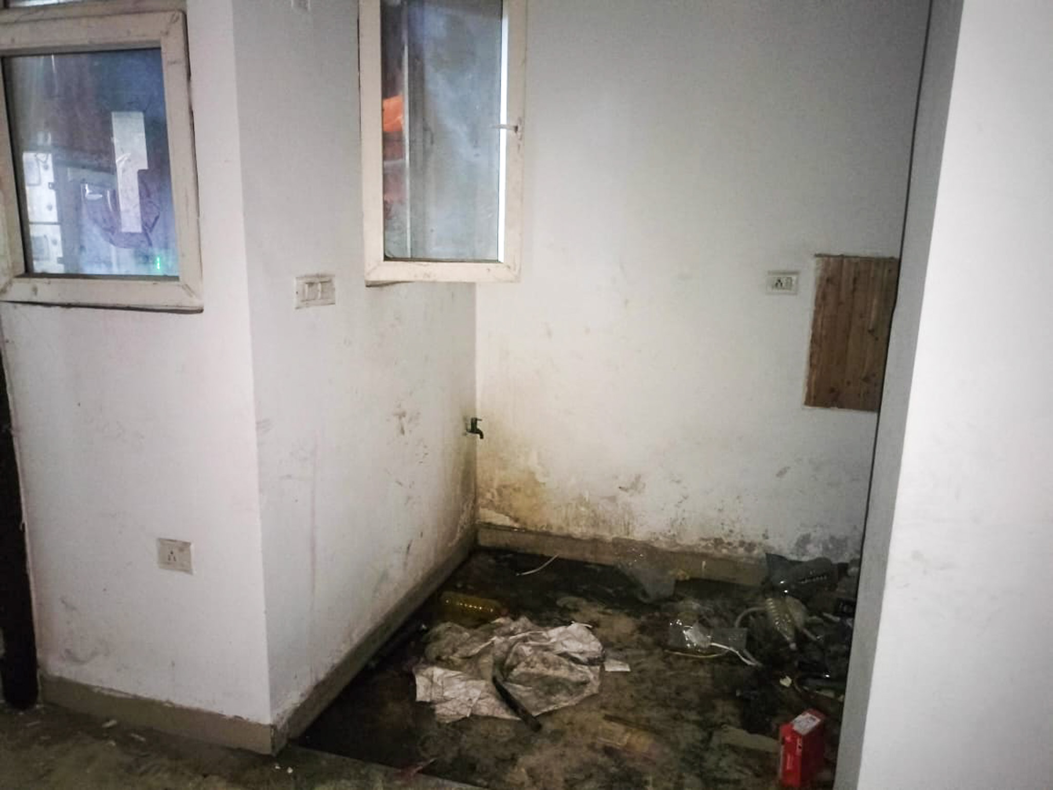 Flat for Sale in THE MERLIN, VASUNDHARA GHAZIABAD, Ghaziabad — photo 2