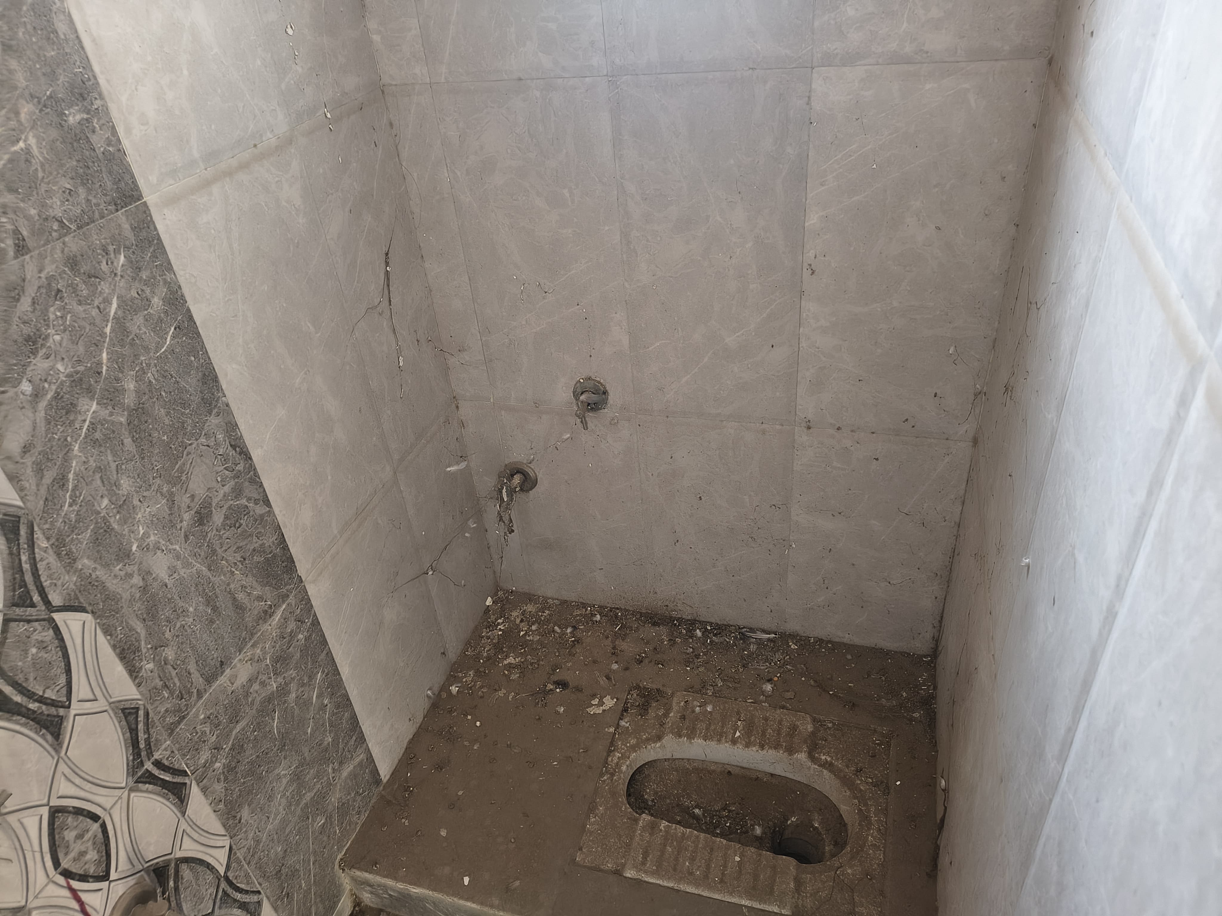 Flat for Sale in ASHOPALAV HERITAGE, ASHOPALAV PARK-2, ROLEX ROAD, KOTHARIYA ROAD, RAJKOT, Kothariya — photo 8