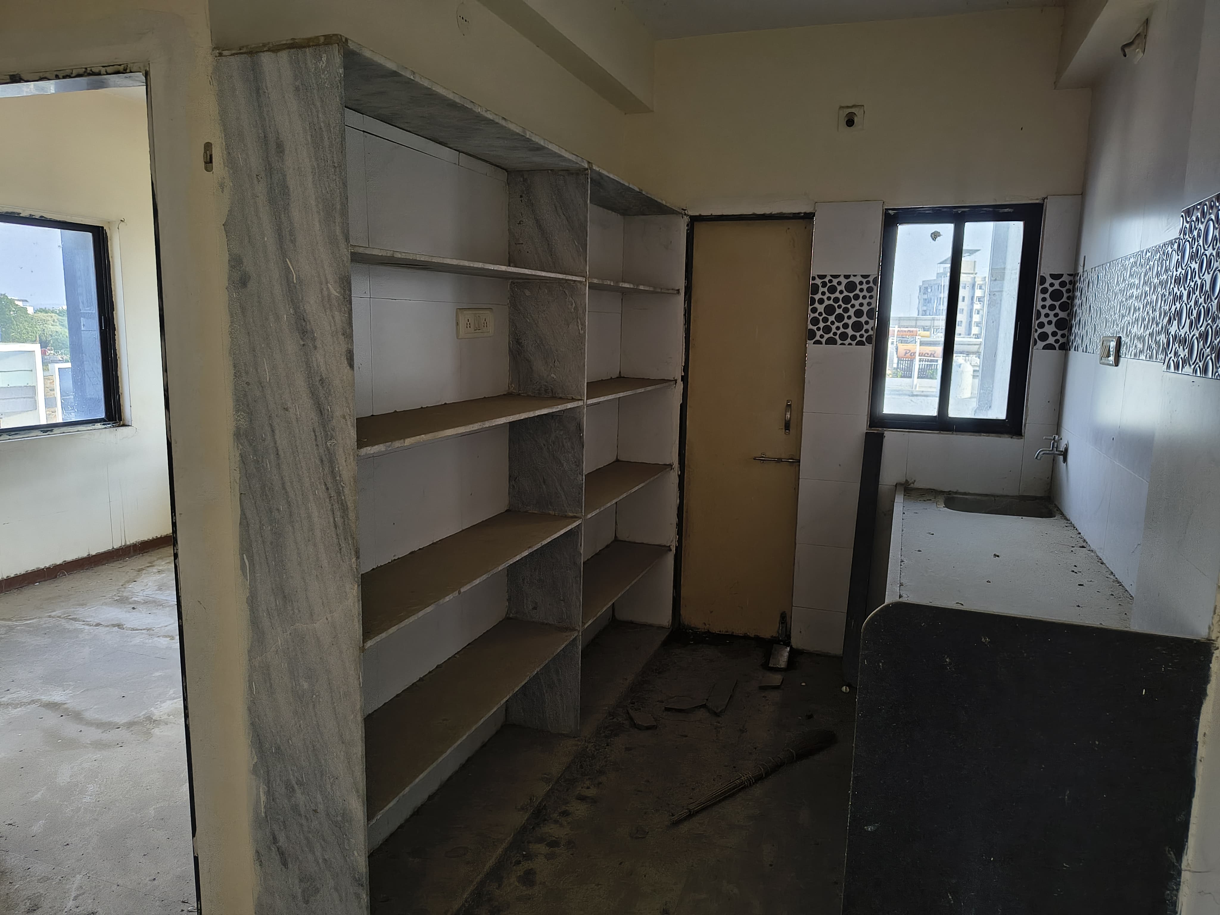 Flat for Sale in ASHOPALAV PARK-2, ROLEX ROAD, KOTHARIYA ROAD, RAJKOT, Kothariya — photo 6