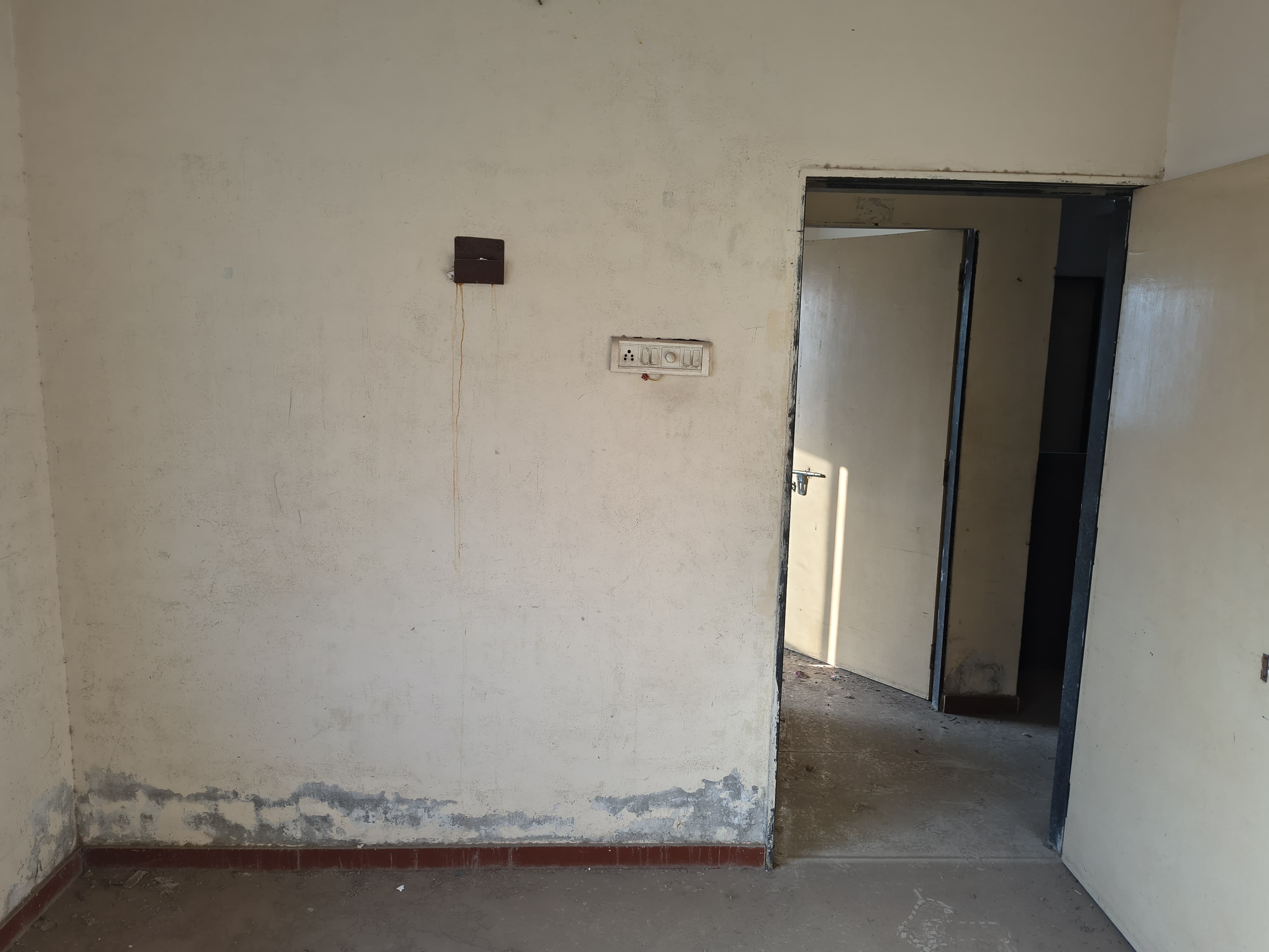 Flat for Sale in ASHOPALAV PARK-2, ROLEX ROAD, KOTHARIYA ROAD, RAJKOT, Kothariya — photo 9