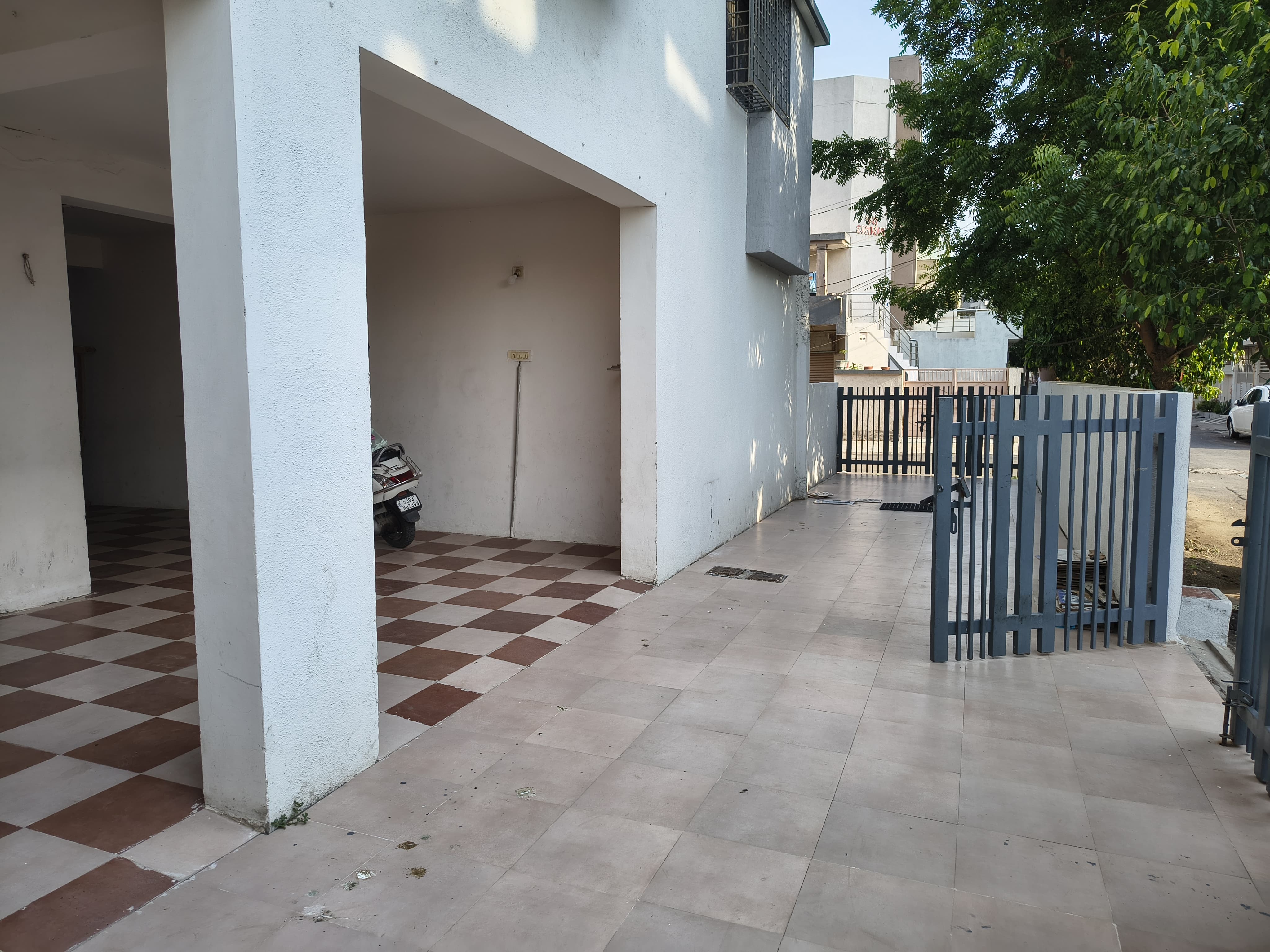 Flat for Sale in ASHOPALAV PARK-2, ROLEX ROAD, KOTHARIYA ROAD, RAJKOT, Kothariya — photo 13