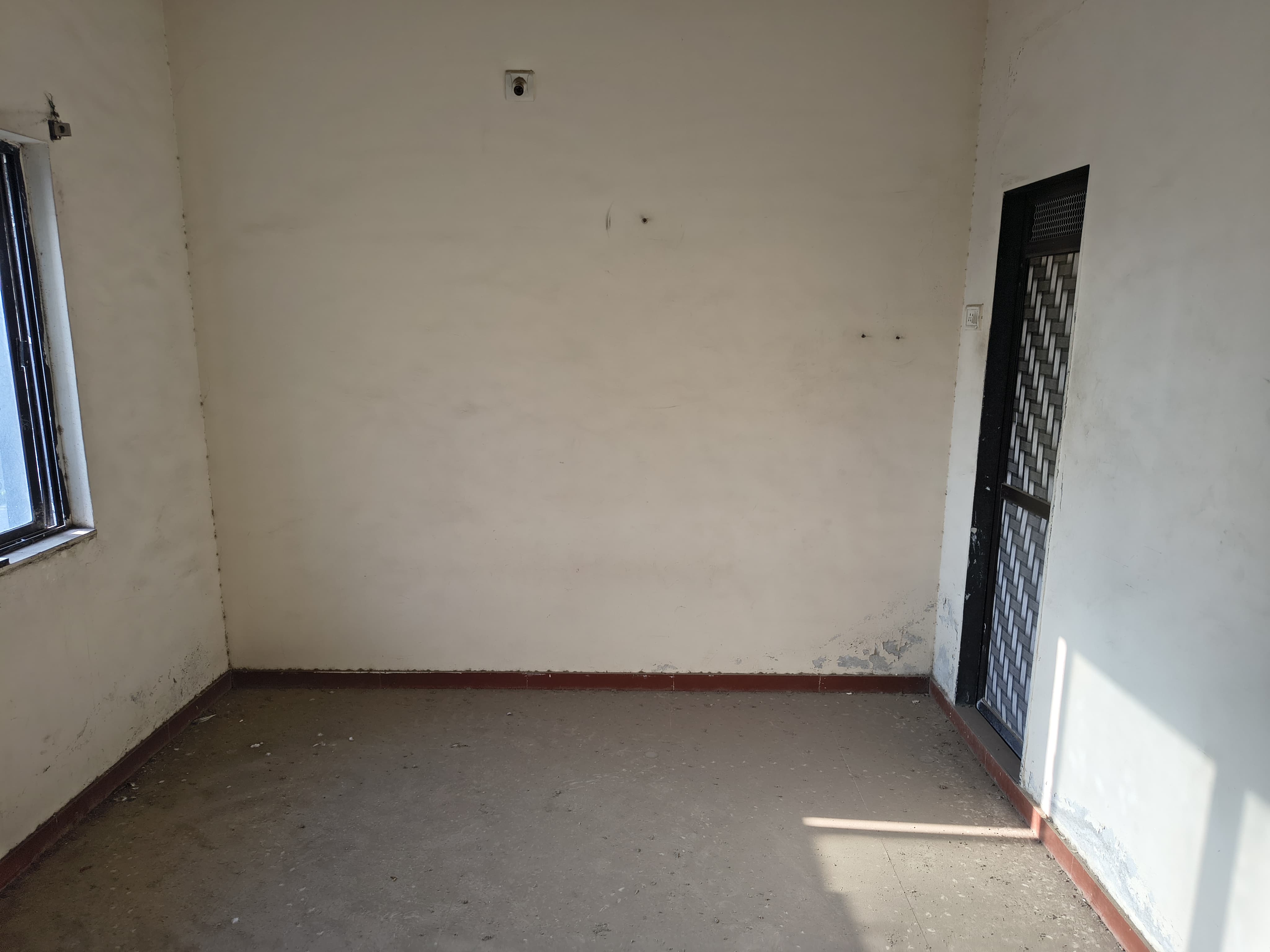 Flat for Sale in ASHOPALAV PARK-2, ROLEX ROAD, KOTHARIYA ROAD, RAJKOT, Kothariya — photo 3
