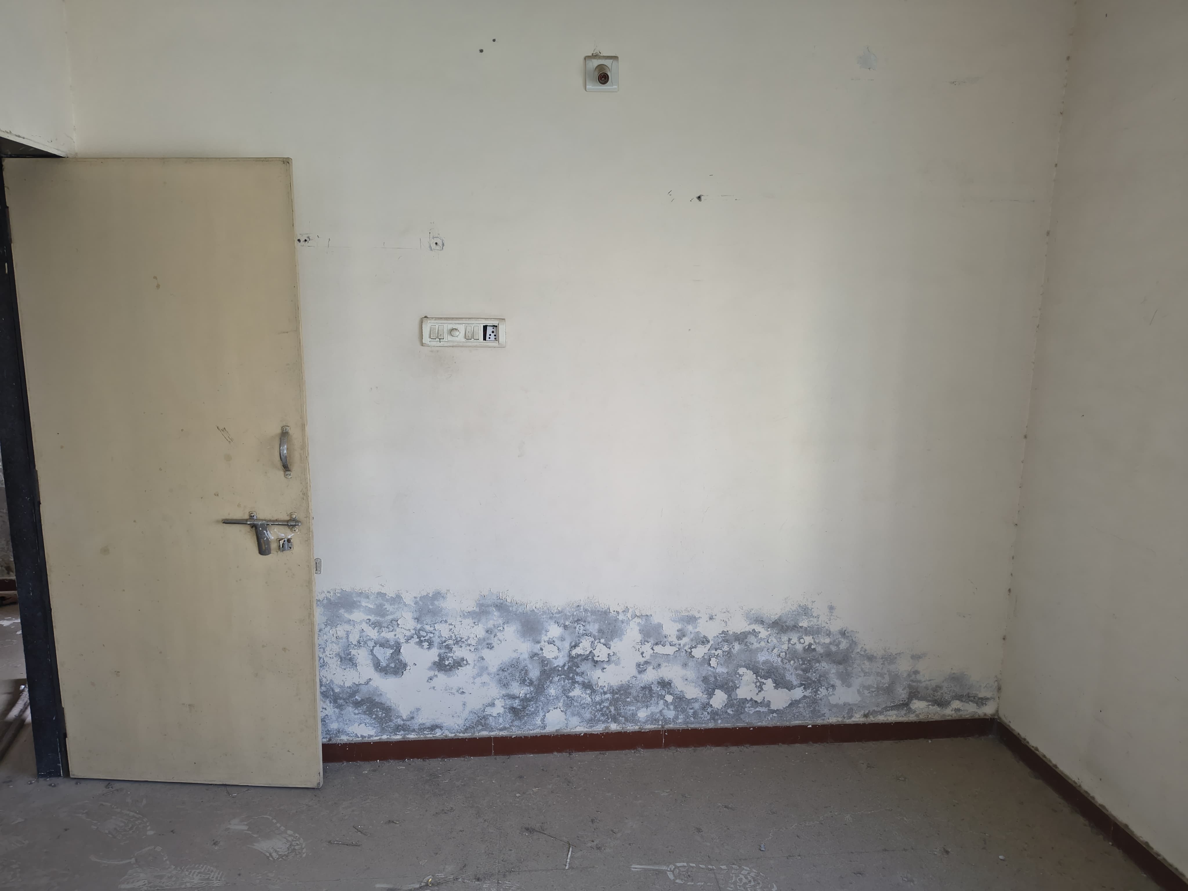 Flat for Sale in KOTHARIYA ROAD, RAJKOT, Kothariya — photo 4