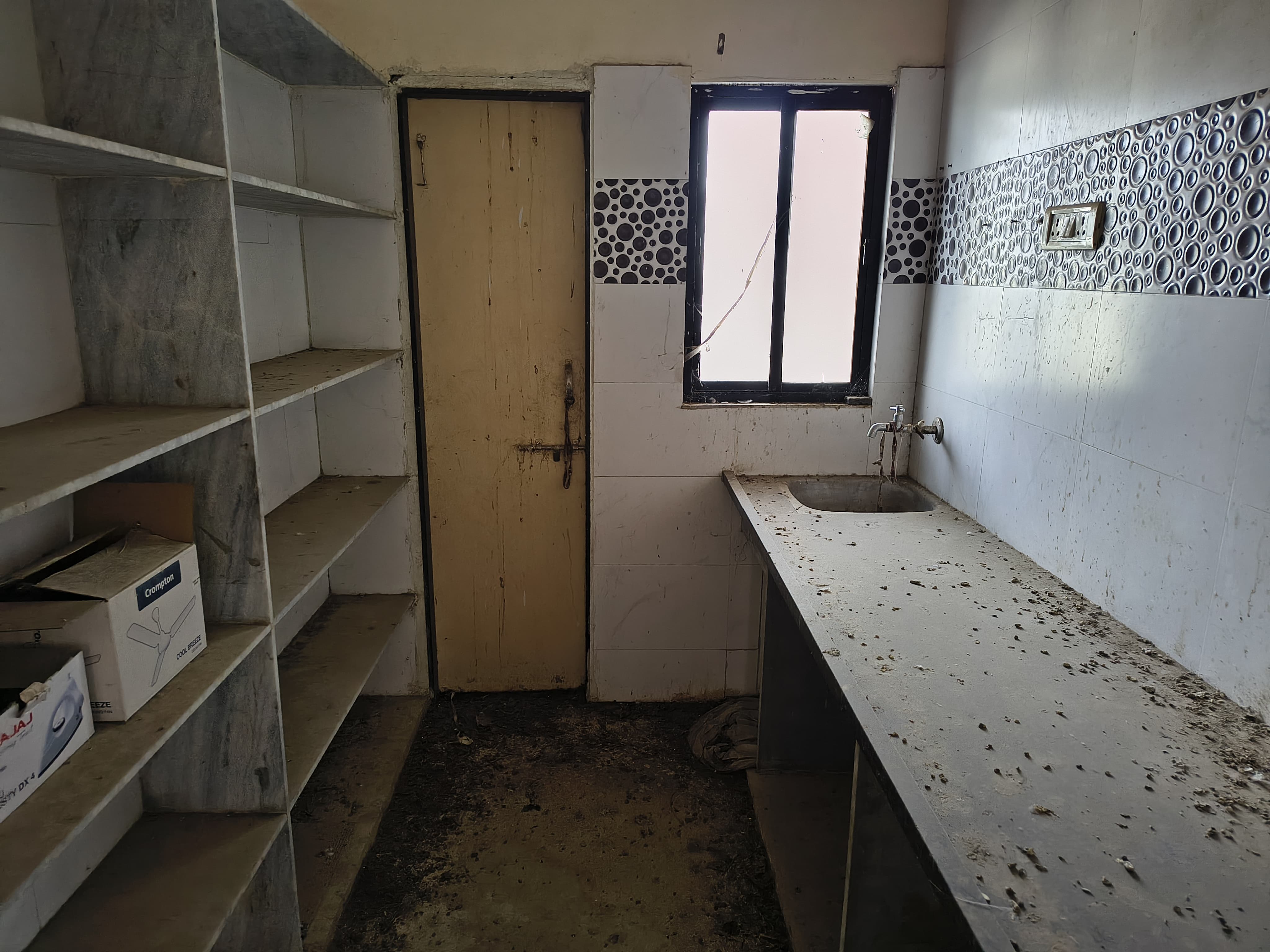 Flat for Sale in ASHOPALAV PARK-2, ROLEX ROAD, KOTHARIYA ROAD, RAJKOT, Kothariya — photo 4