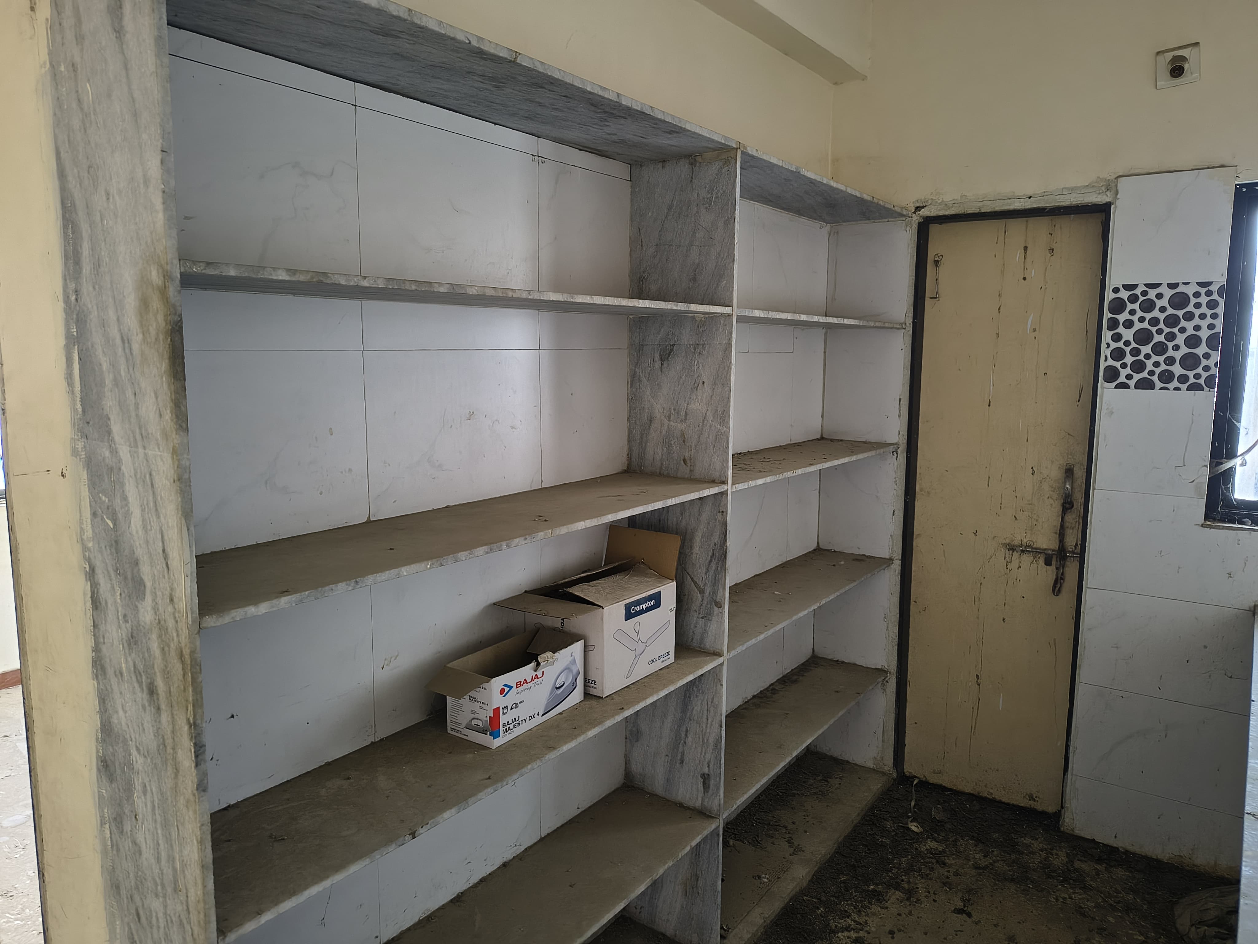 Flat for Sale in ASHOPALAV PARK-2, ROLEX ROAD, KOTHARIYA ROAD, RAJKOT, Kothariya — photo 5