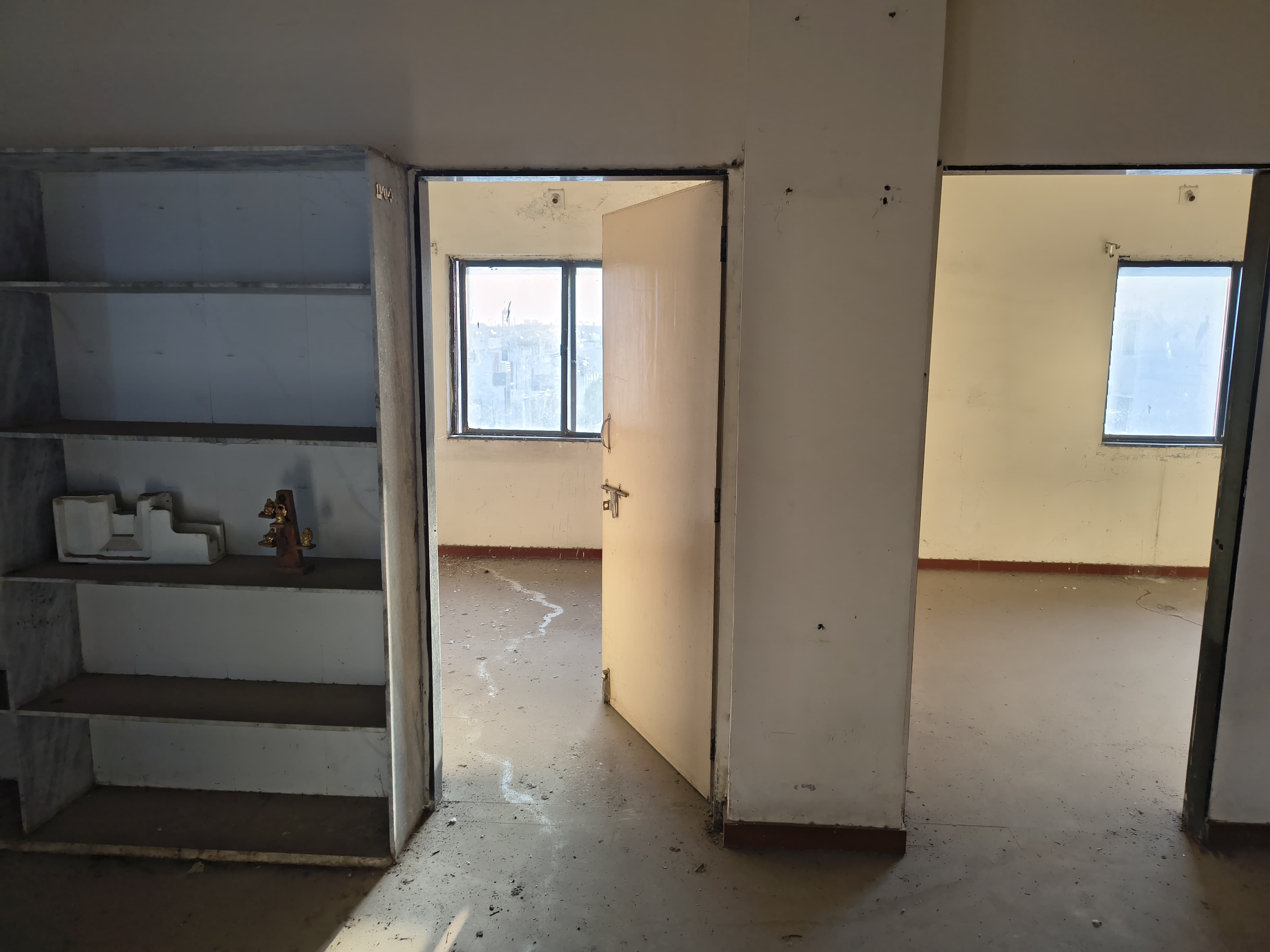 Flat for Sale in ASHOPALAV PARK-2, ROLEX ROAD, KOTHARIYA ROAD, RAJKOT, Kothariya — photo 7