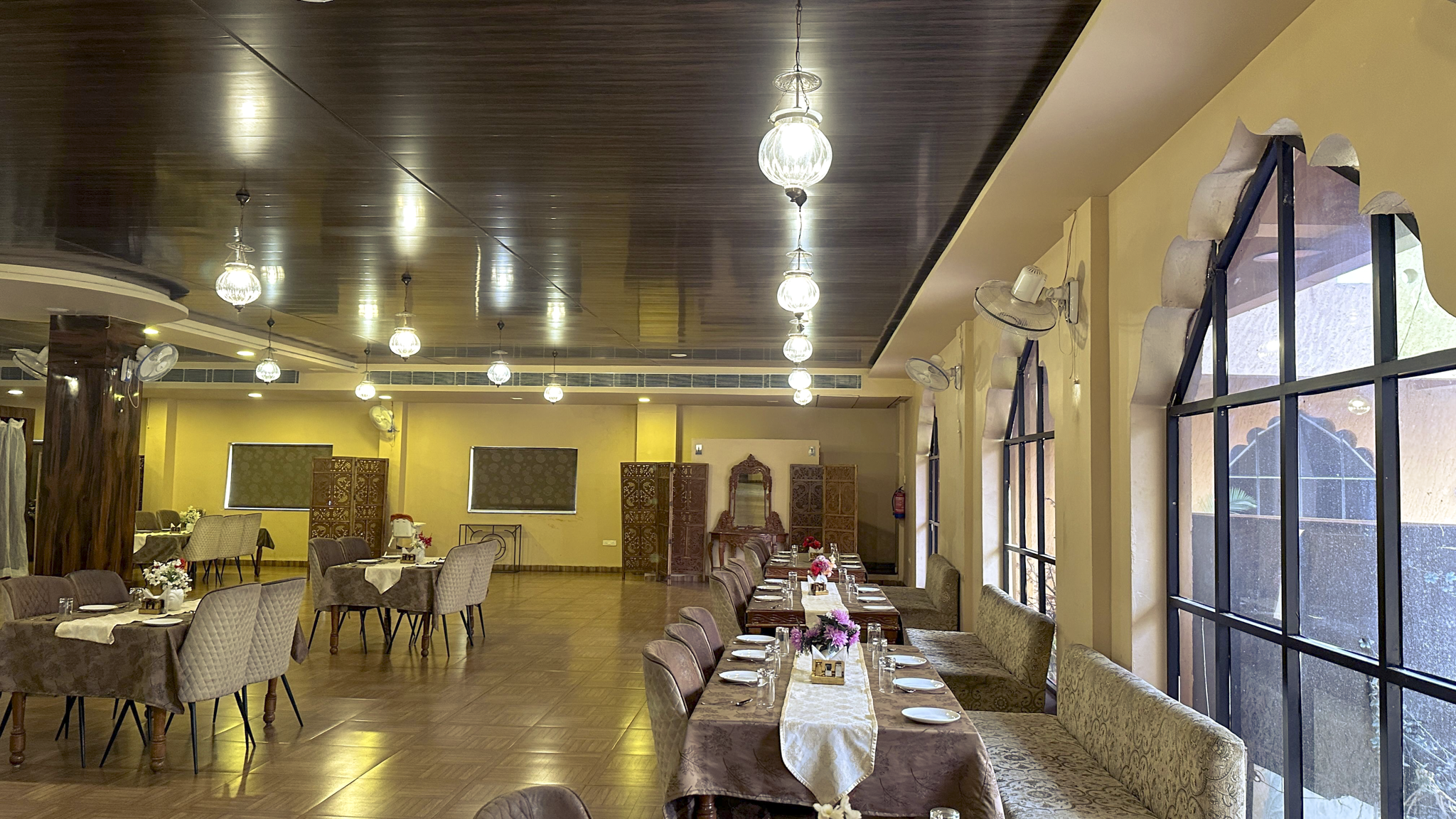 Hotel for Sale in GUNA, Guna — photo 5