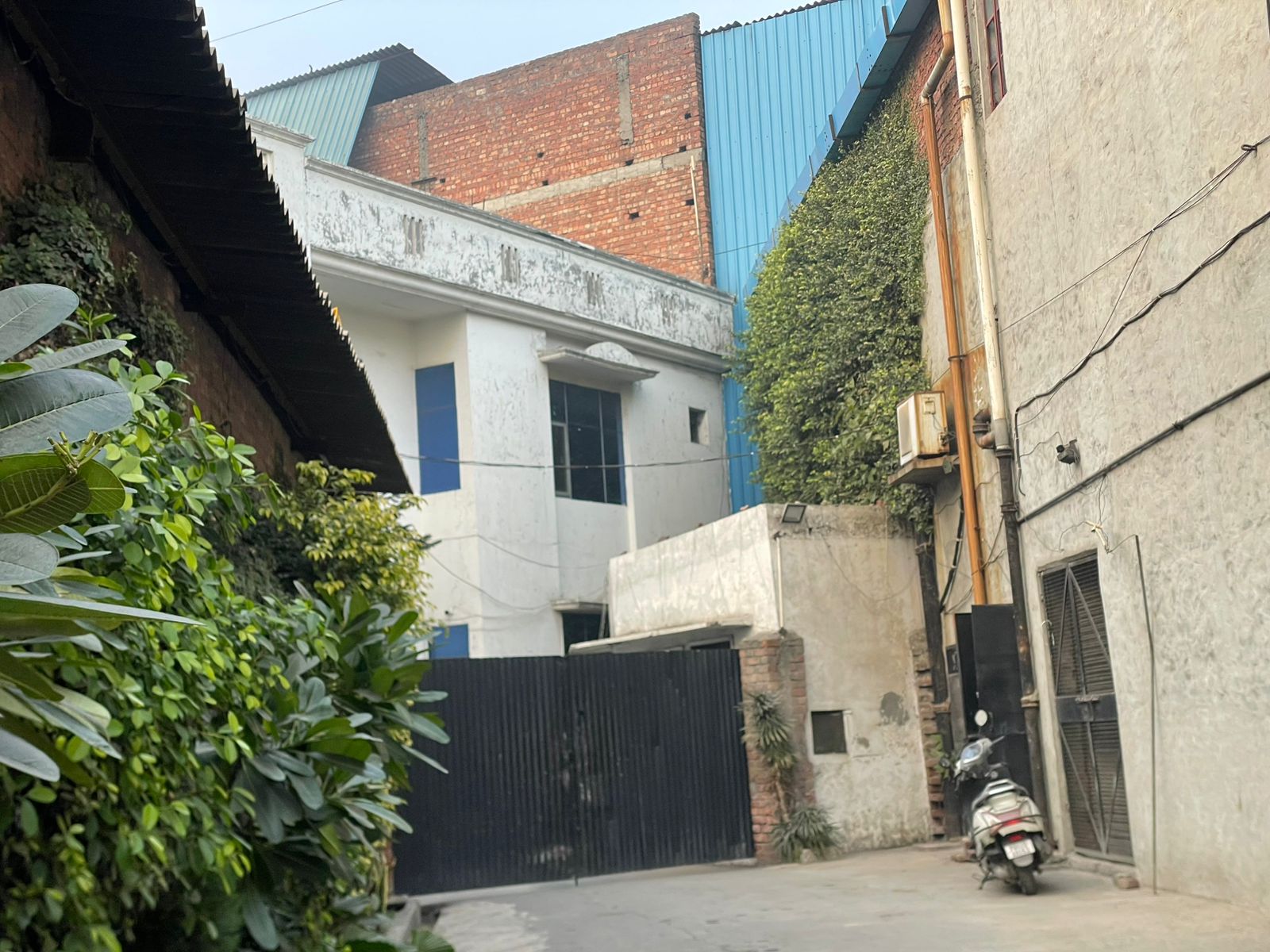 Industrial Plot with Factory Building for Sale in Amritsar — photo 2