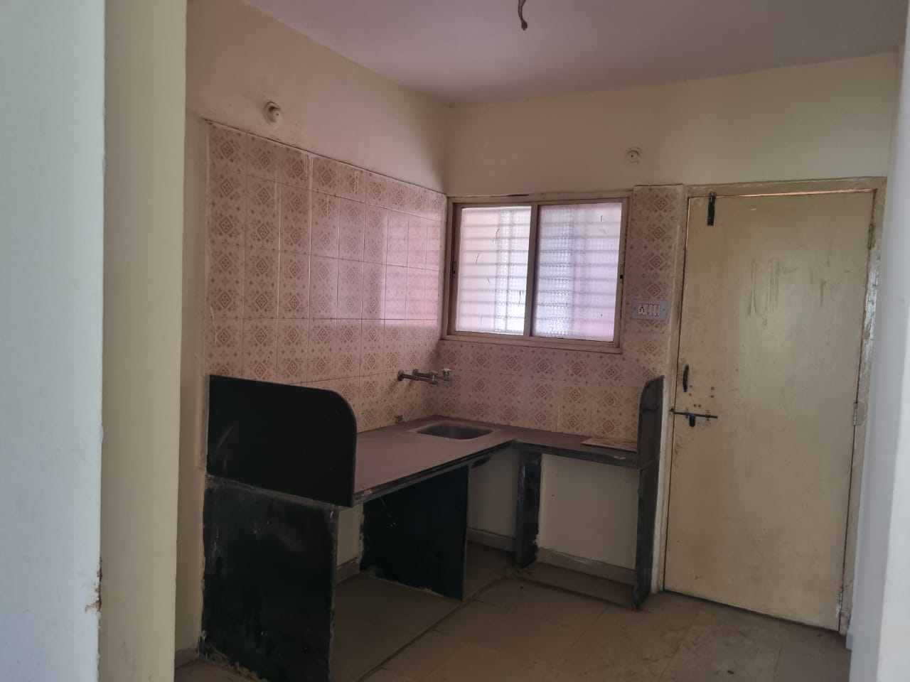 2 BHK Flat for Sale in ARYAN RESIDENCY, Uttaranagri, Brijwadi, Chh. Sambhaji Nagar, Chhatrapati Sambhajinagar — photo 4