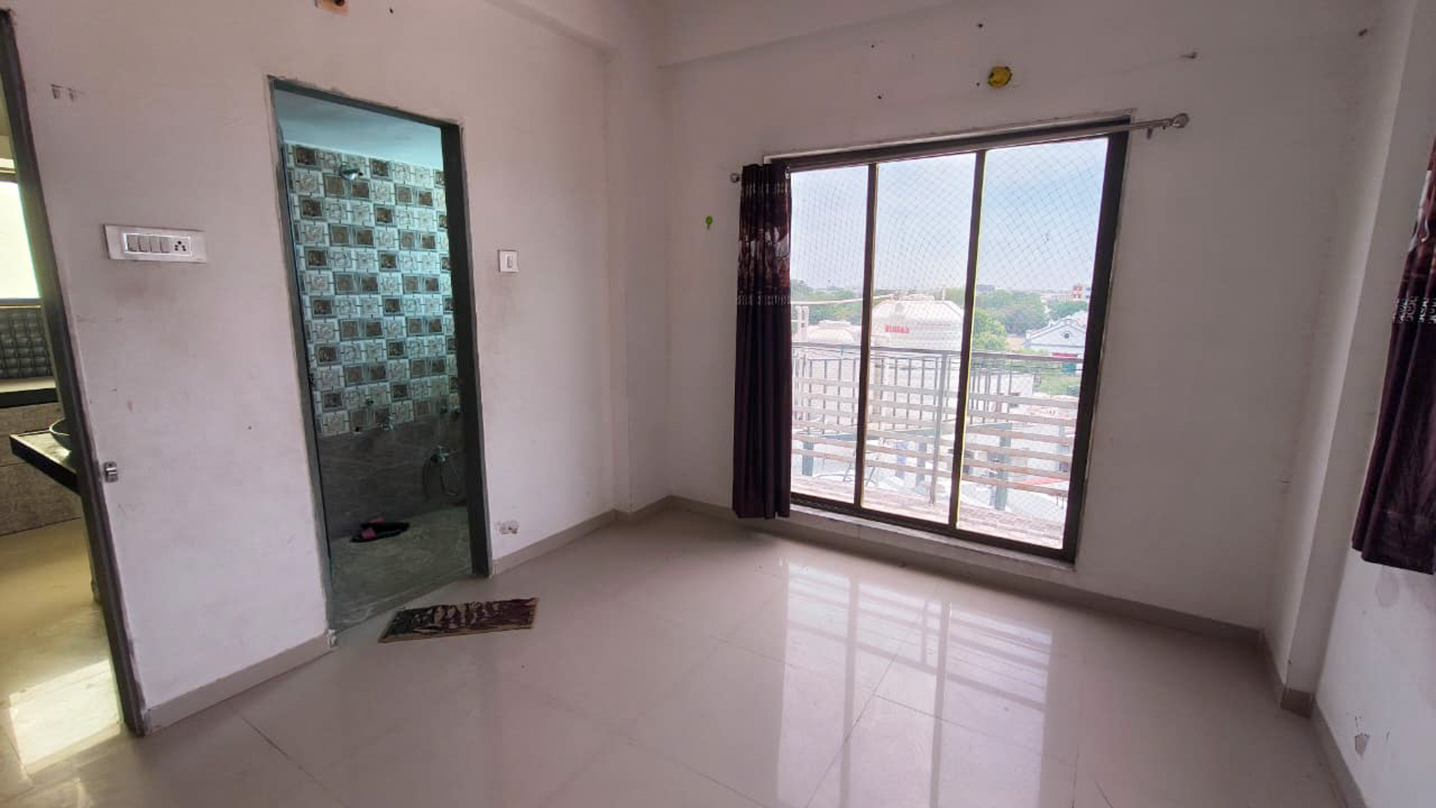 3 BHK Flat for Sale in Swastik Arcade, Good, Bhavnagar — photo 12