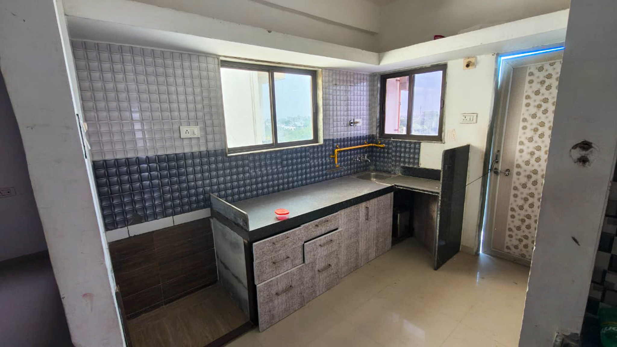 3 BHK Flat for Sale in Swastik Arcade, Good, Bhavnagar — photo 13