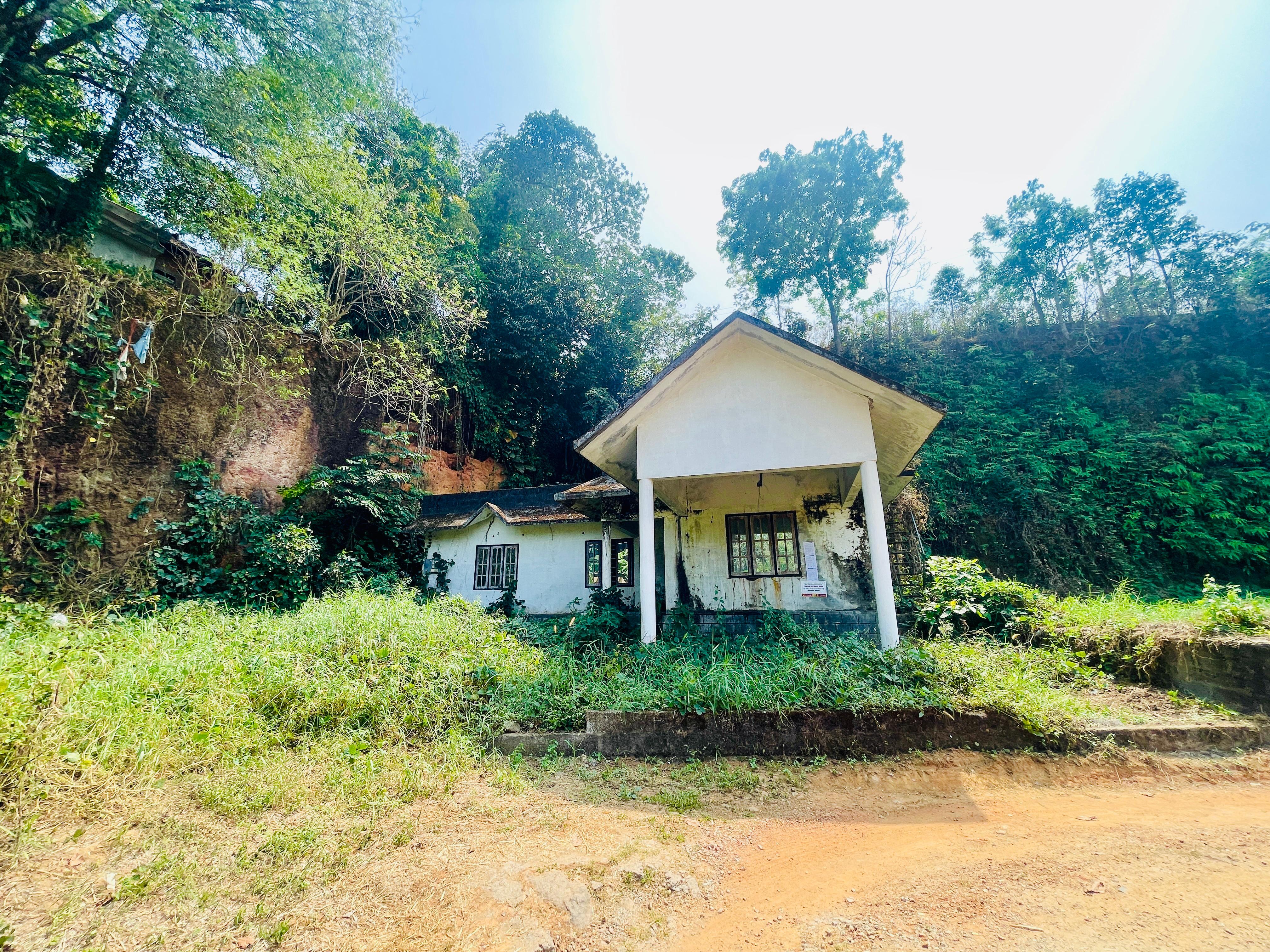 Individual House for Sale in KANJIKUZHY TOWN KOTTAYAM, Chengalam South — photo 1