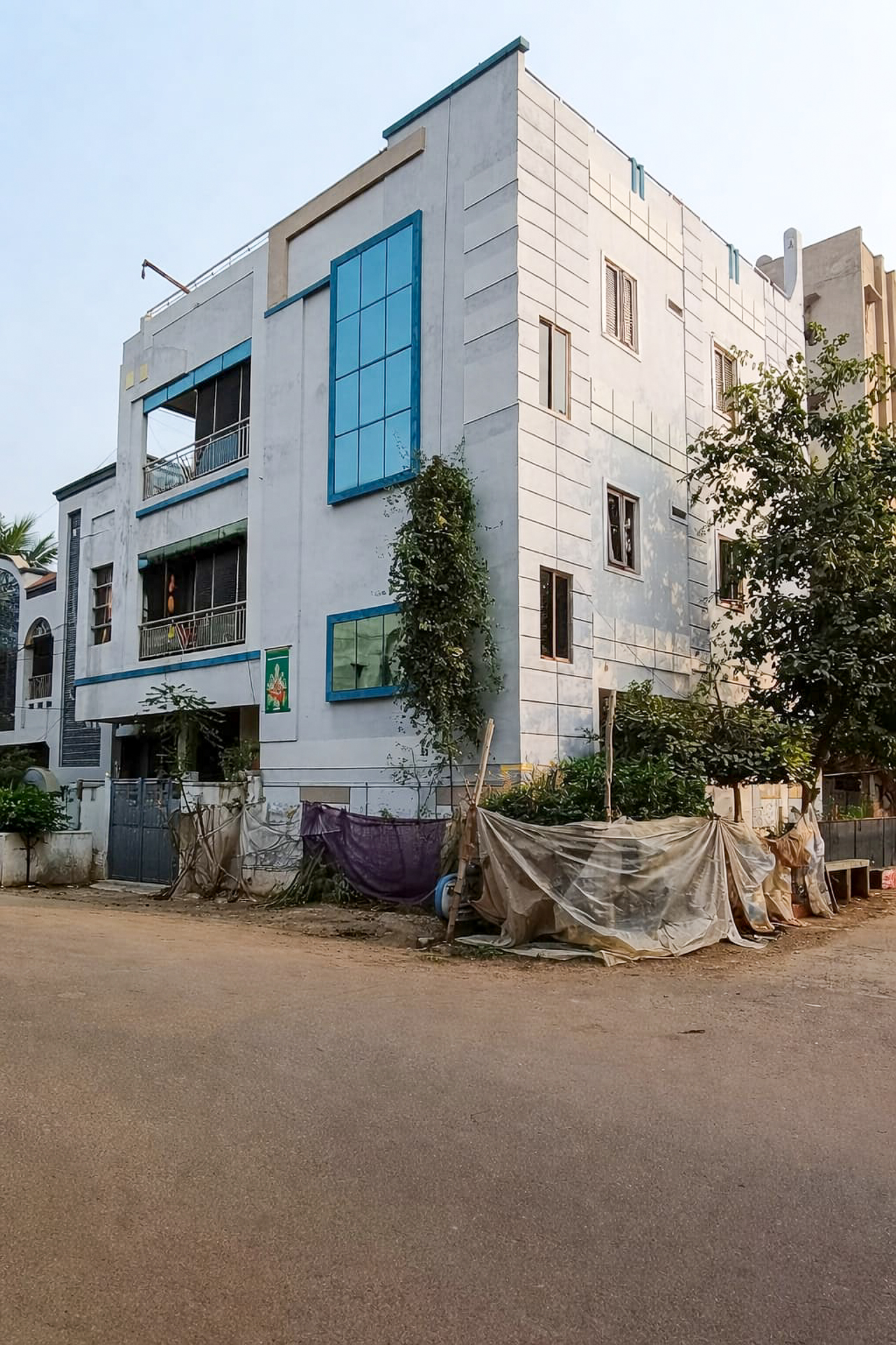 6 BHK Individual House for Sale in Smt. Sirimisetty Lakshmi Devi, Vadlapudi, Pedagantyada, Visakhapatnam, Visakhapatnam — photo 1