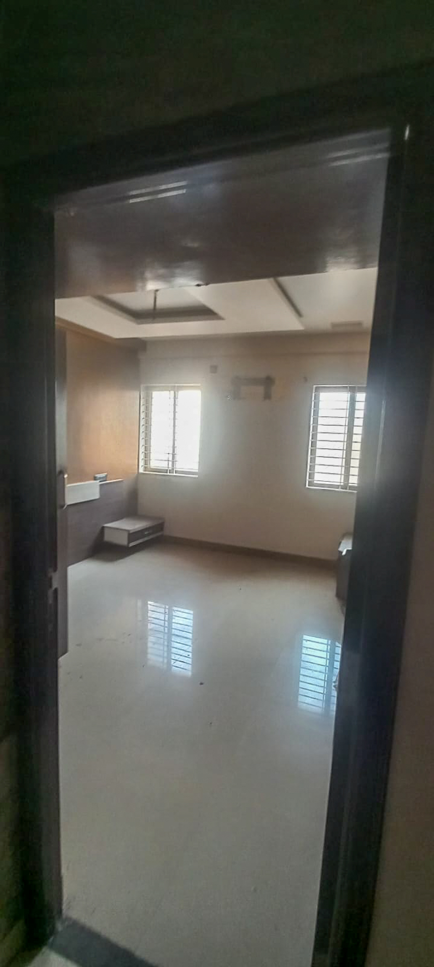 Flat for Sale in NAVEEN PARK KESHWAPUR, Hubballi — photo 10