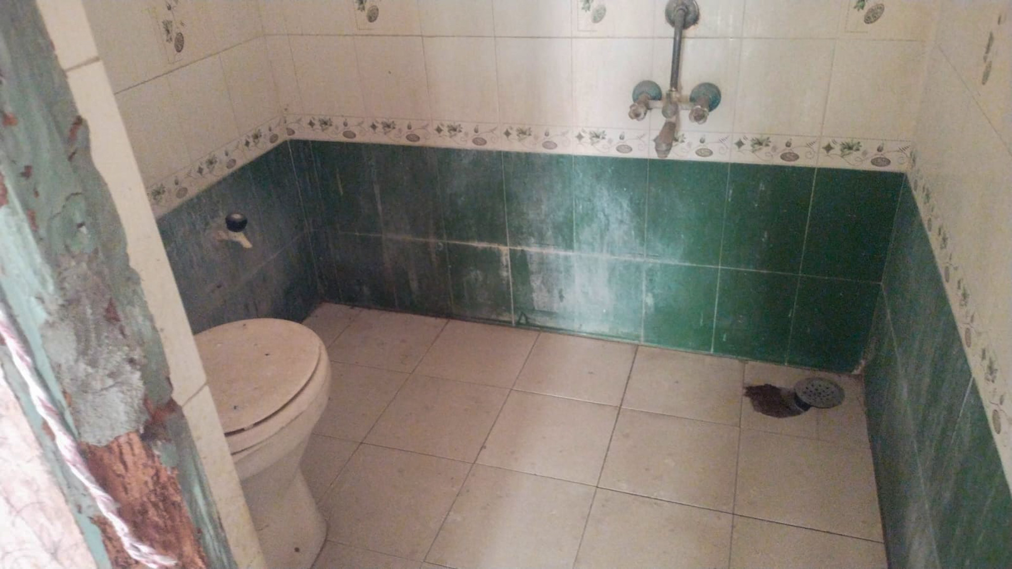 2 BHK Flat for Sale in Sri Sai Nilayam, Bhimavaram, Bhimavaram — photo 2