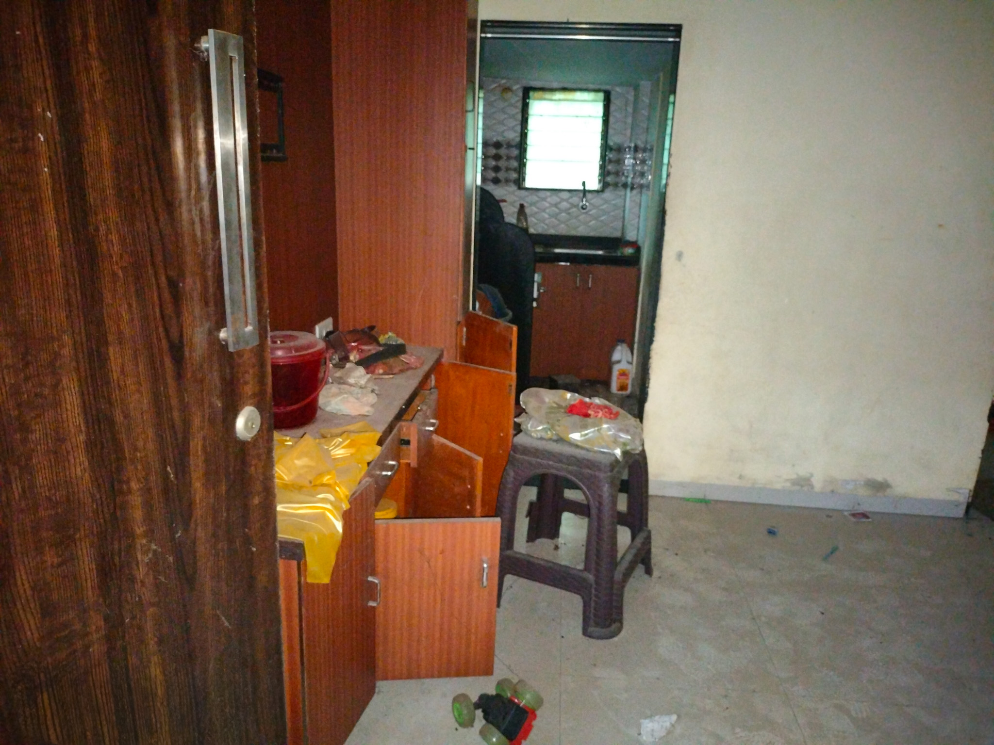 Flat for Sale in ANAND KOLIWADA AREA- MIDDLE CLASS LOCALITY, Kalyan — photo 7