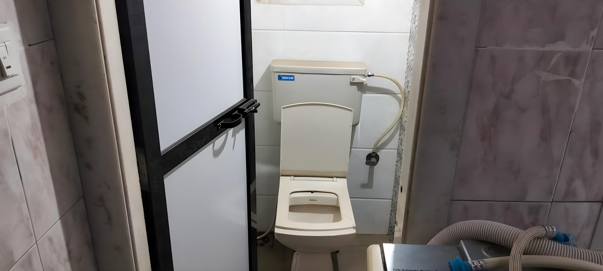 Flat for Sale in DEEJAY SMRUTI CHS, KANDIVALI, Mumbai — photo 7
