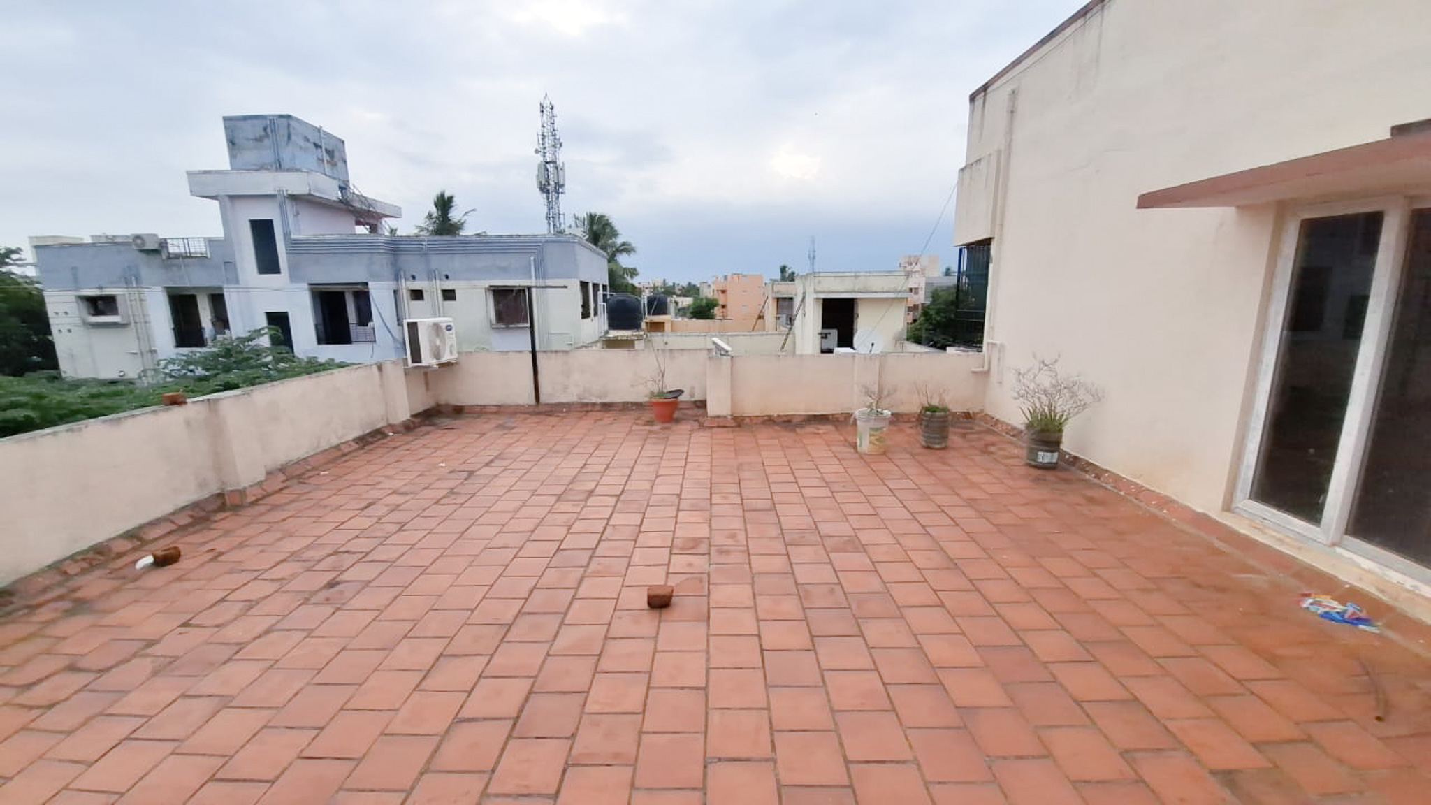 2 BHK Flat for Sale in CHOLAN EXOTICA, GUDUVANCHERRY, Maraimalai Nagar — photo 2