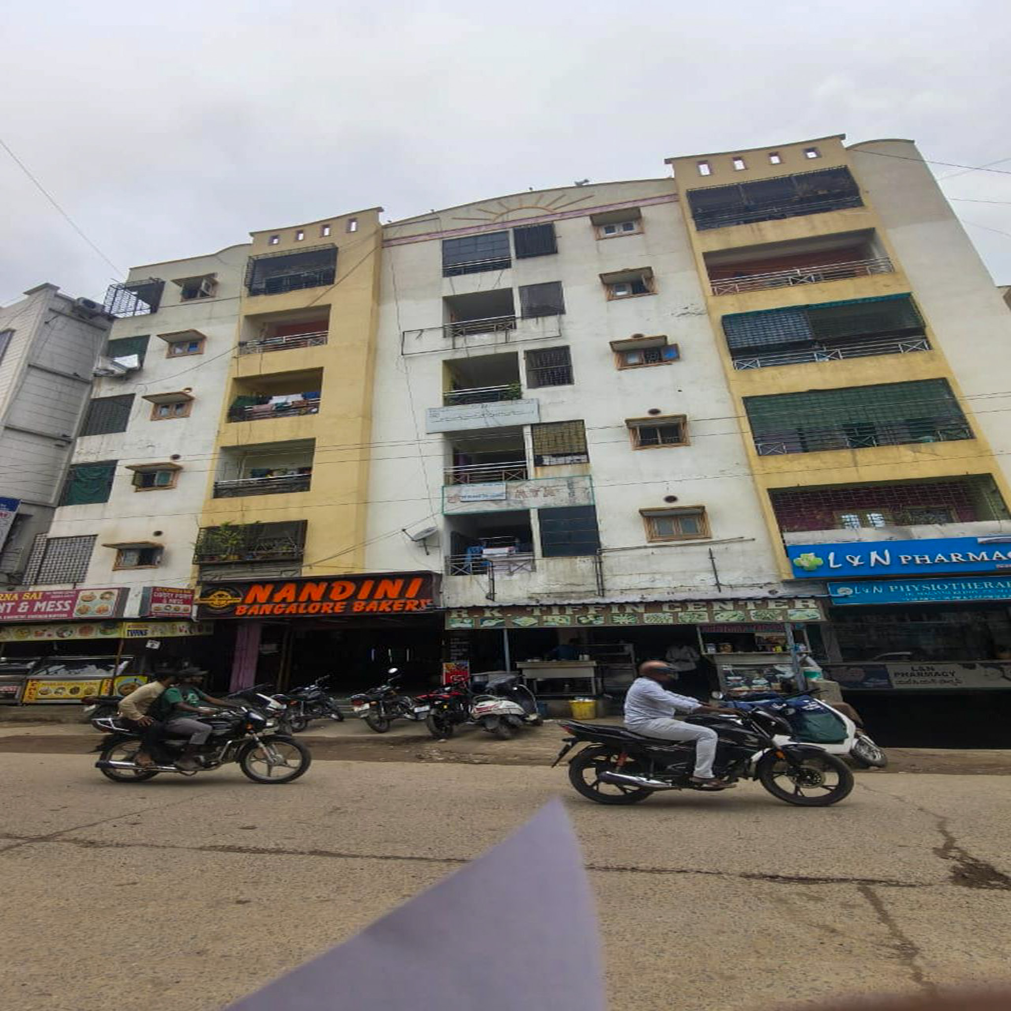 Flat for Sale in ushodaya residency, Gandipet, Hyderabad — photo 1