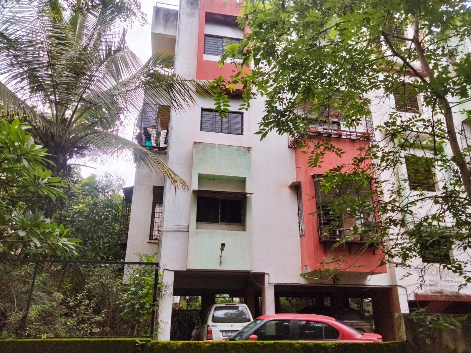 Flat for Sale in SIDDHI HEIGHTS, Flat No. S-1, Second Floor, Siddhi Heights Apartment, District Satara, PIN – 415002, Satara — photo 3