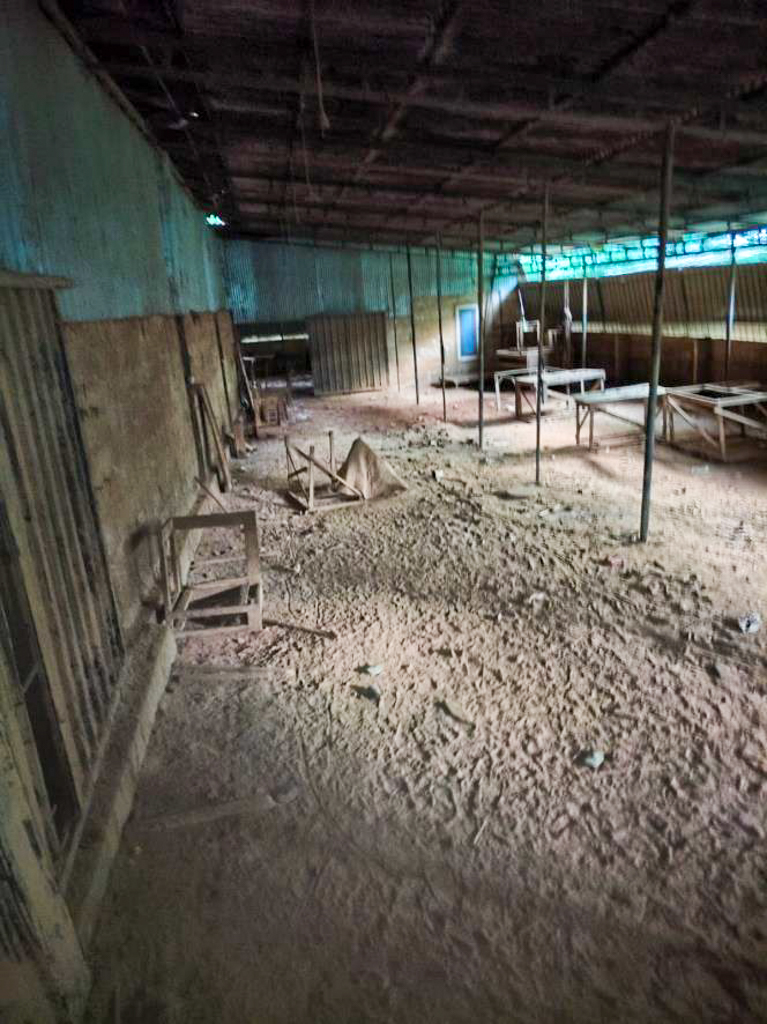 A Double Storied RCC Building and a Single storied AC Sheet Shed for Sale in Nilambur, Manjeri — photo 4