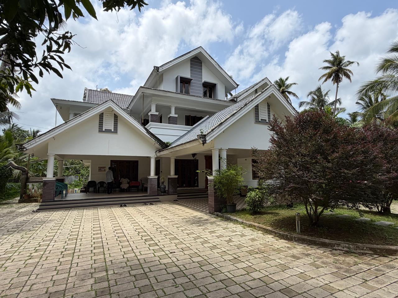 Individual House for Sale in THAZHAVA VILLAGE, Adinad — photo 2