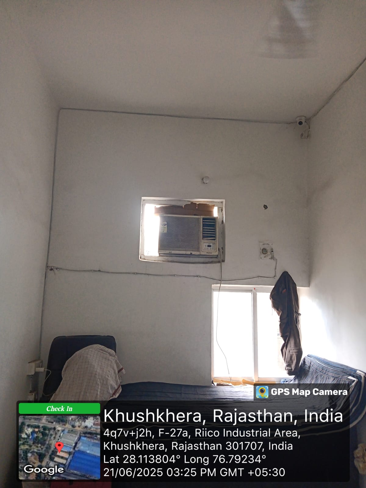Industrial Plot with Factory Building for Sale in Bhiwadi — photo 10
