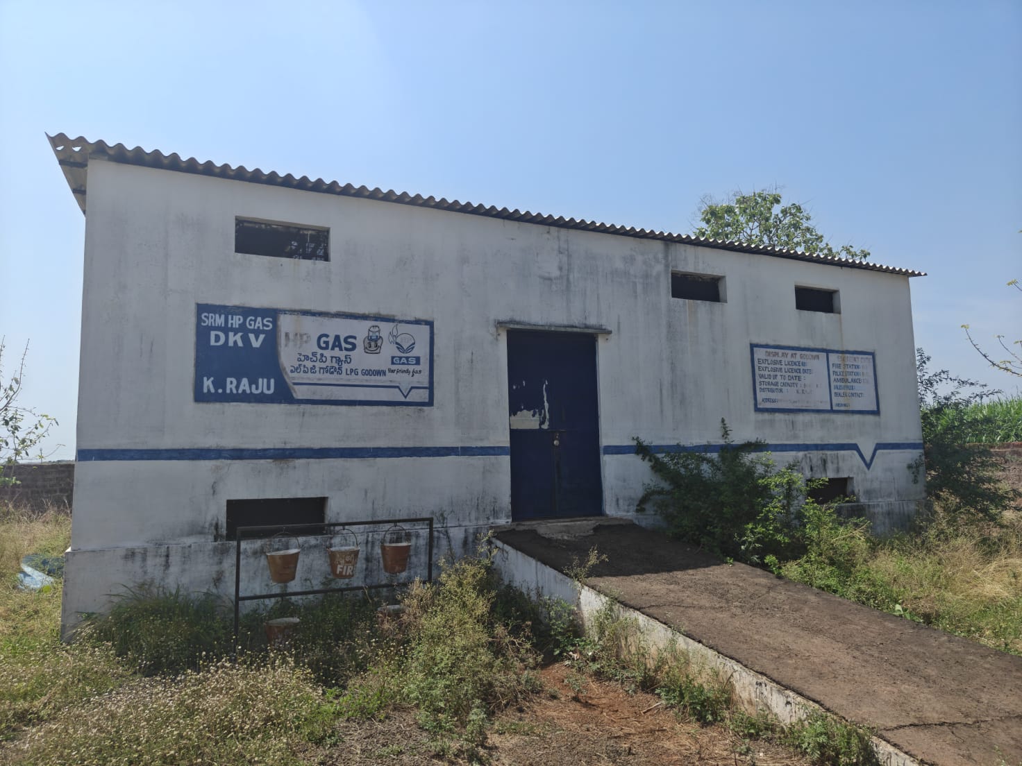 Godowns for Sale in Zahirabad — photo 1